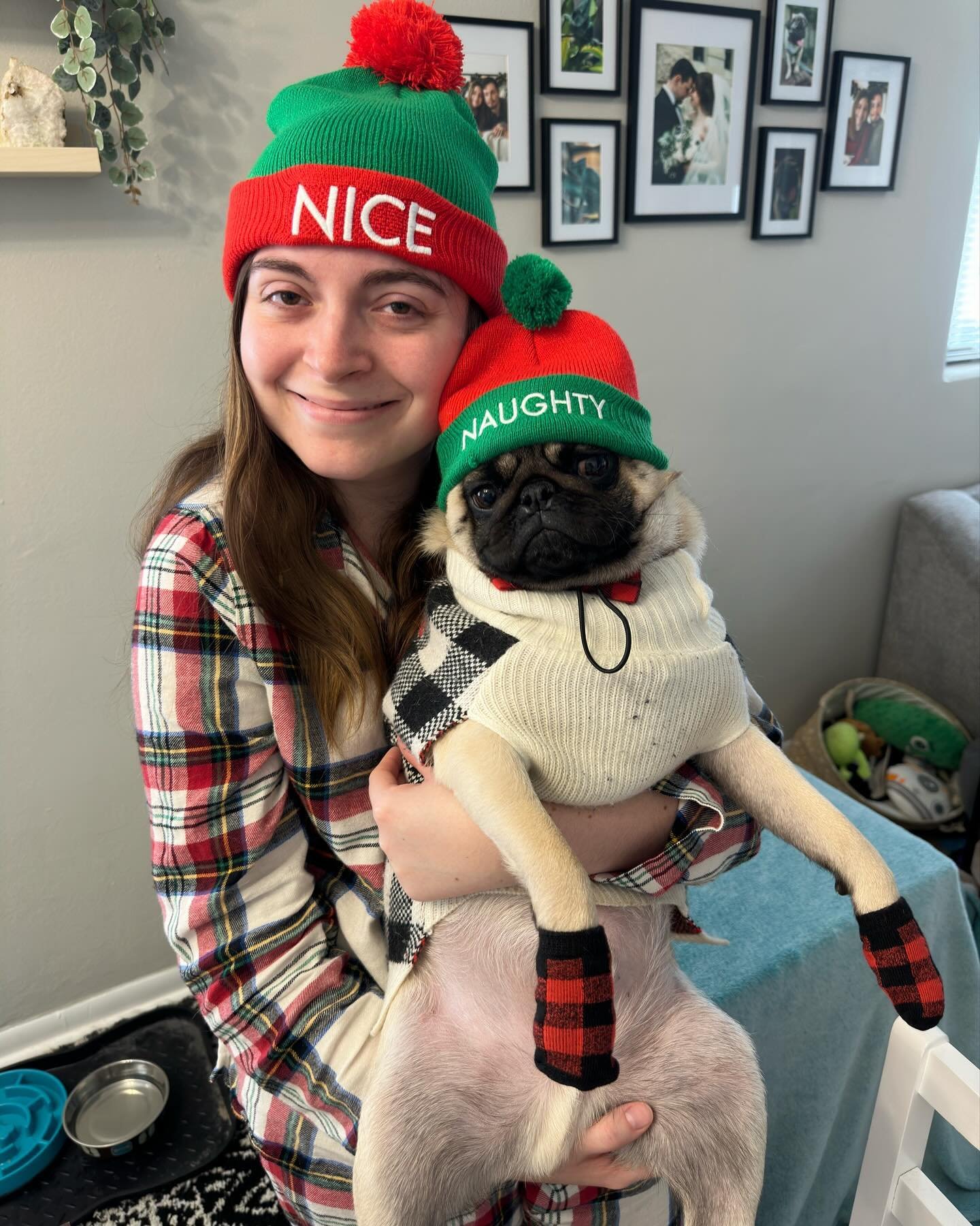 Grogu and I are ready for Christmas! The fun lasted all about 5 minutes before all socks and the hat were ripped off 🤣