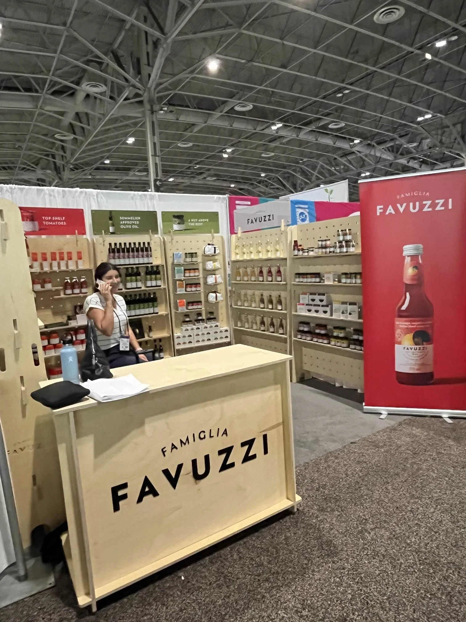Favuzzi custom tradeshow booth by Klo Lab Design.png