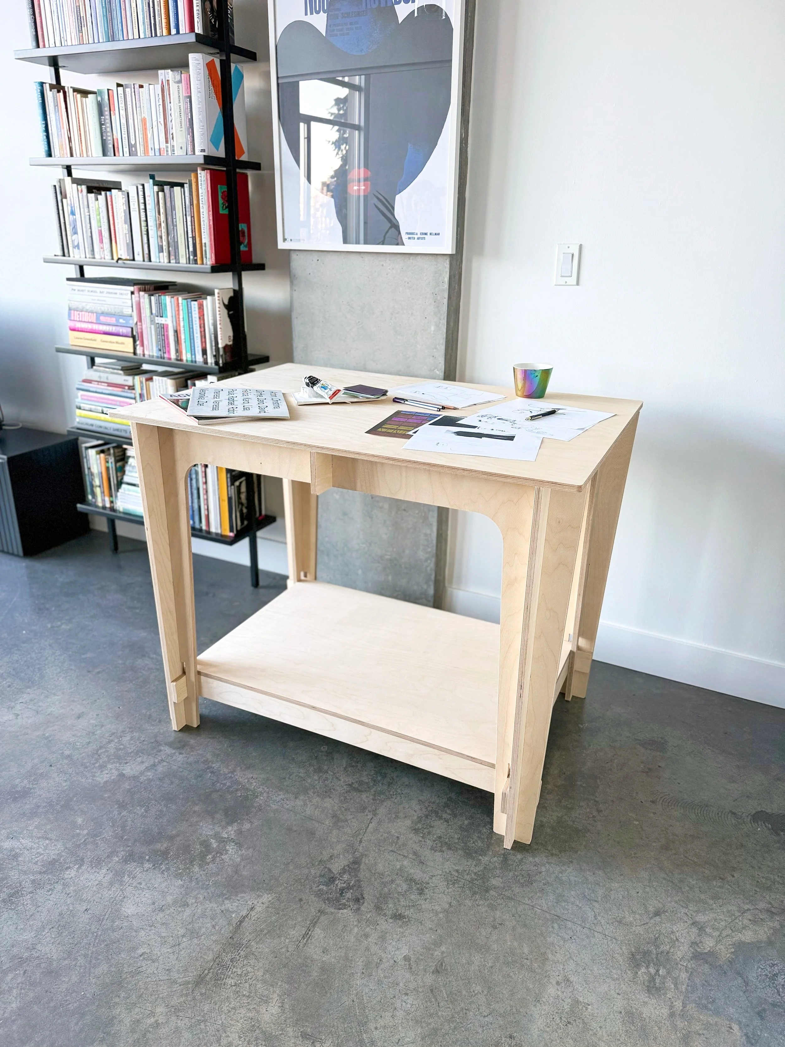 Buy Flat-pack plywood workbench.jpg