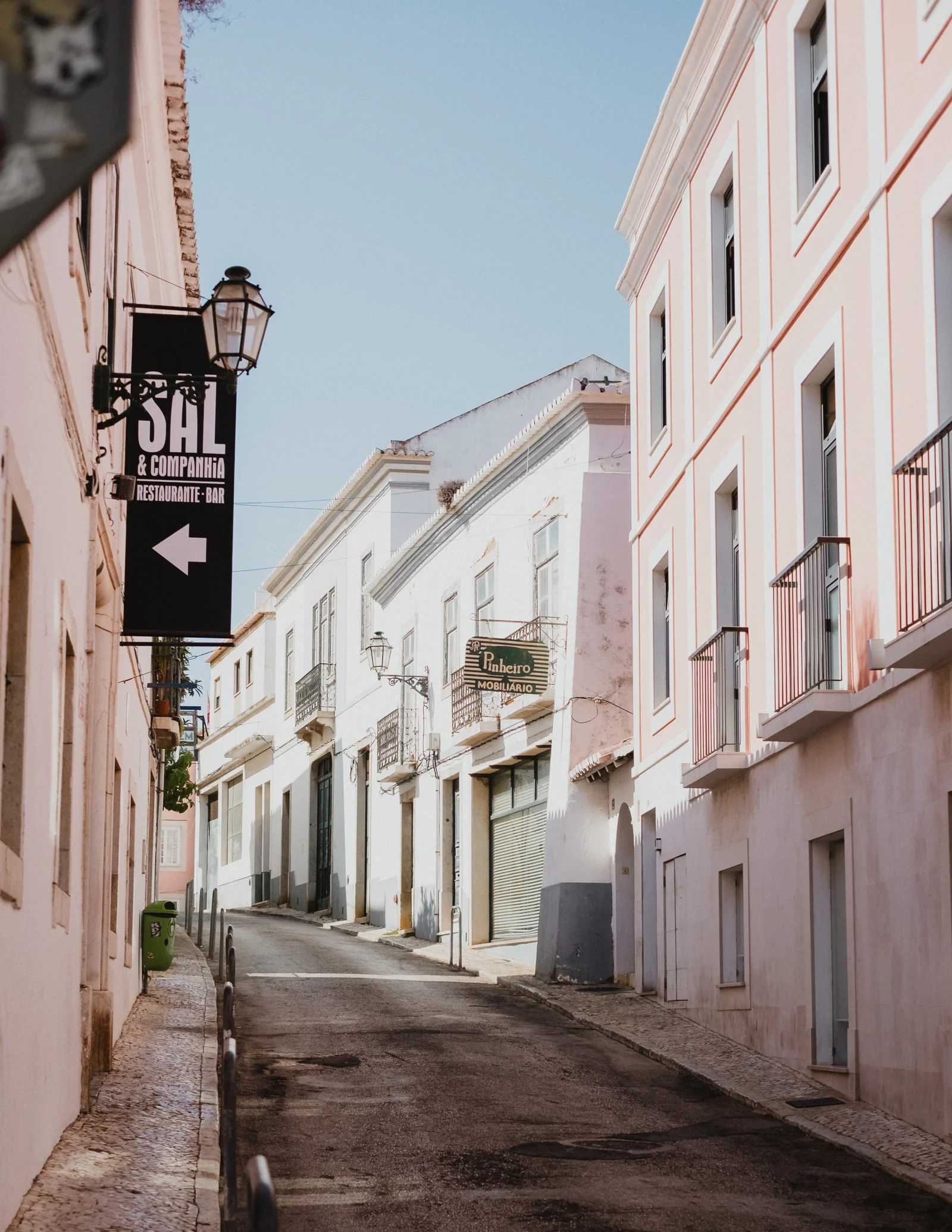 portugal-pink-alleyway.jpg