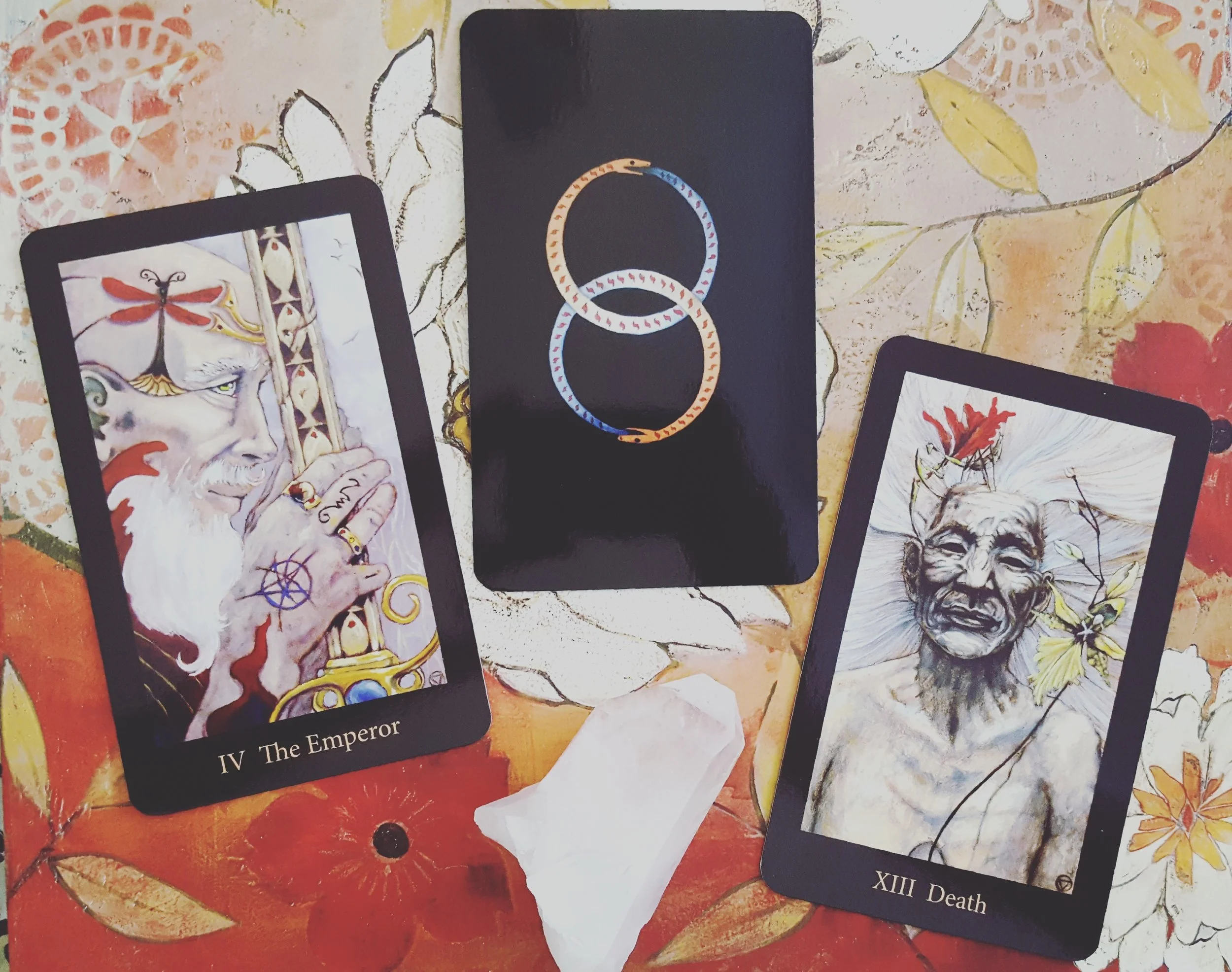 The first cards I look for in any deck, my birth cards, and the lovely twin ouroboros backing.