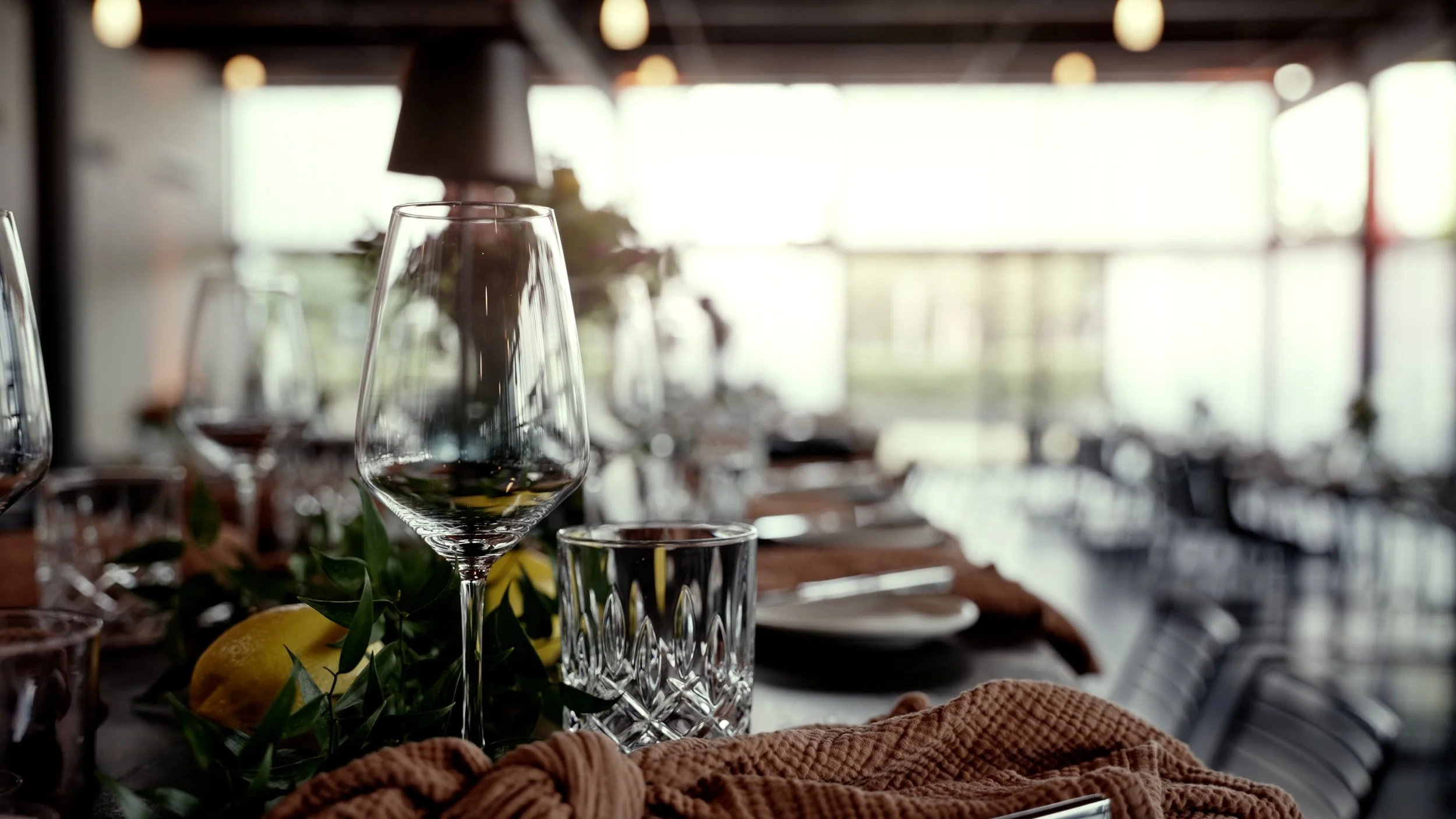 The Square_Eventlocatiopn_Christ Catering__nur leere Räume_4K_V2.00_00_08_18.Standbild003.jpg