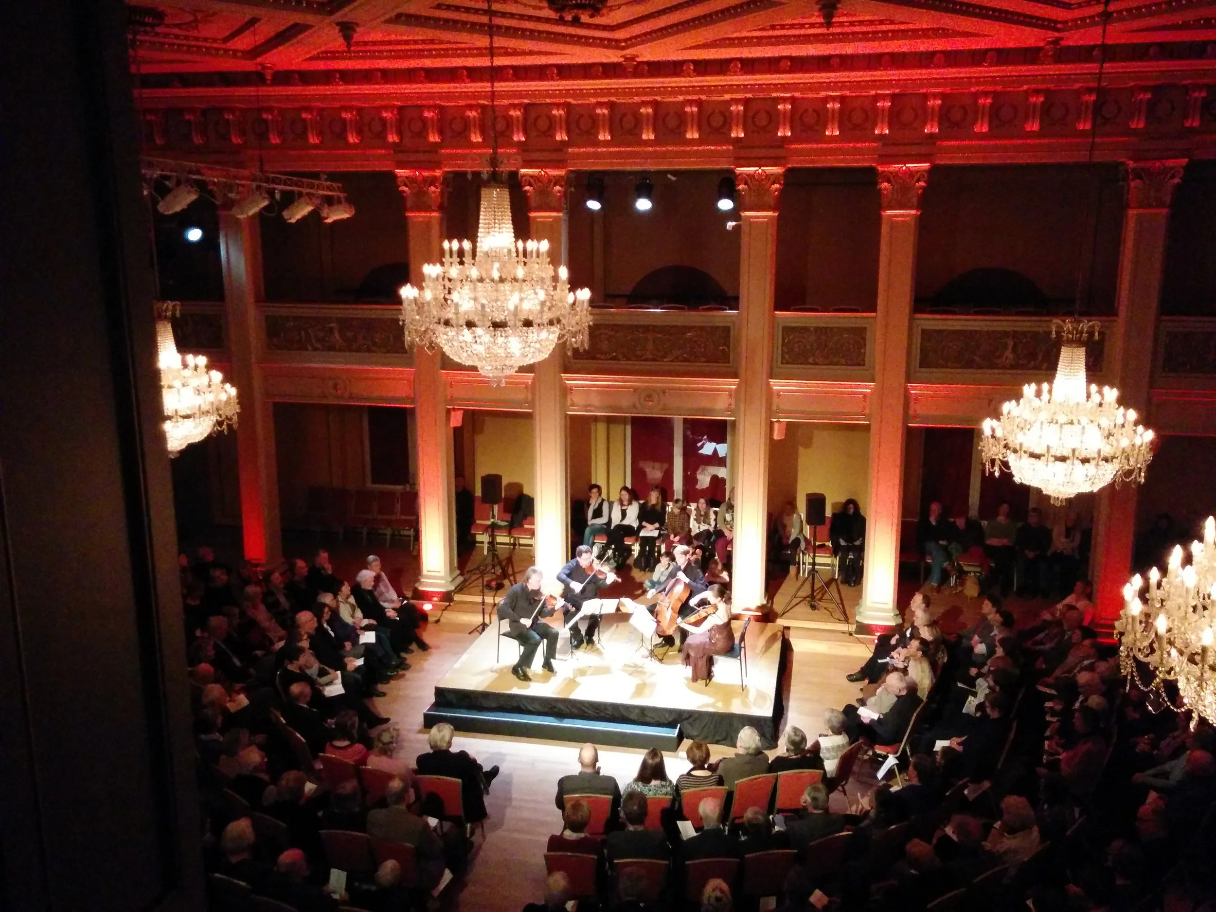 Foto: Marco Borggreve