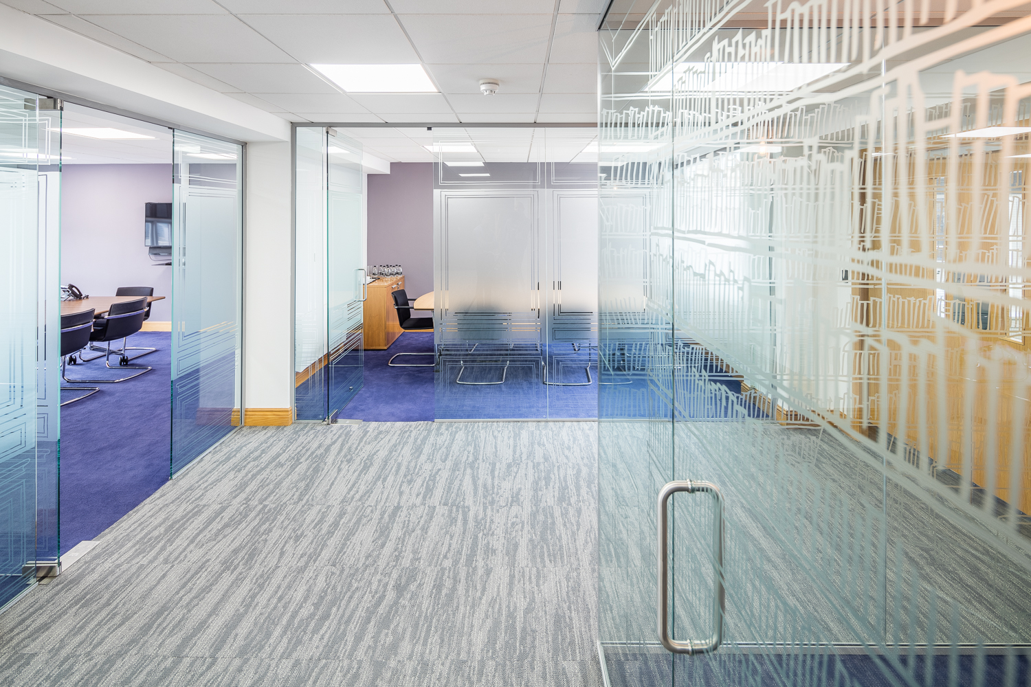 office glass partitioning.jpg