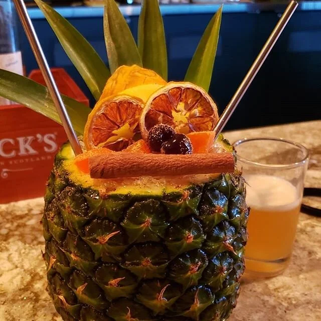 🍍 Triple Pineapple Tiki cocktails are available! $25
🐤 Duck crostini with Mango sauce are back in stock. $6
🍯 Ricotta honey blackberry crostinis $6

Full menu is available also.
Keep swiping right to see our specials! 🍻