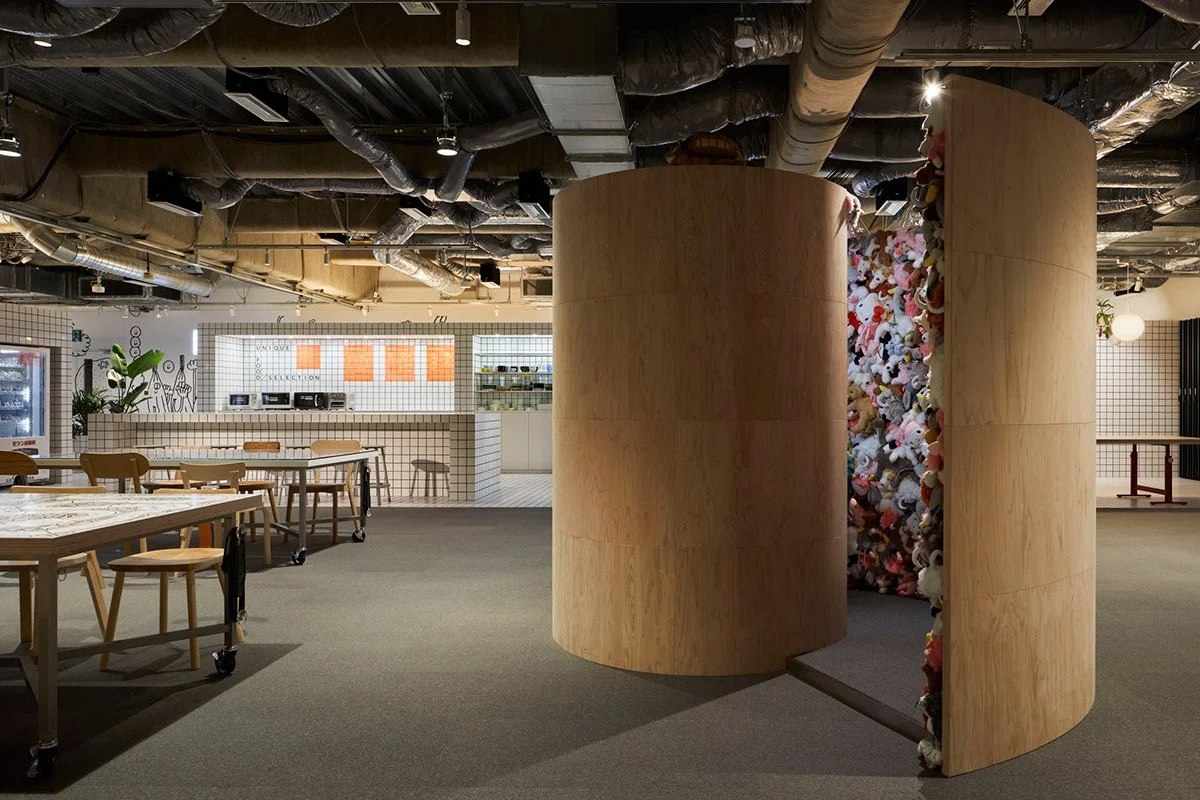 Stefan Marx worked on new office art for the Nomura.