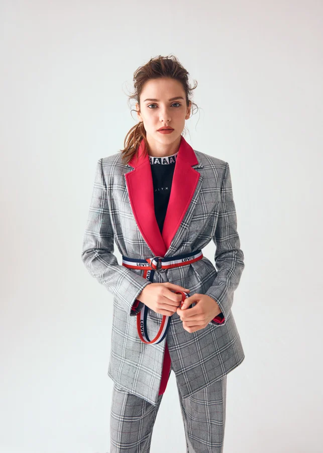 ALL_alinaboz_06_18991.jpg