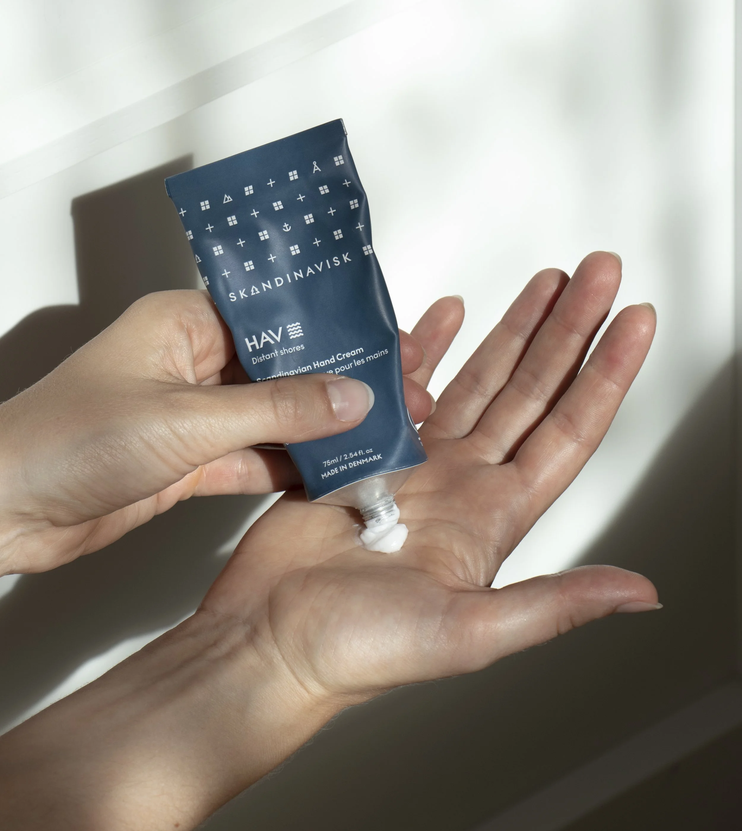 20504_200_STYLING_HAV_HAND CREAM_75ML.jpg