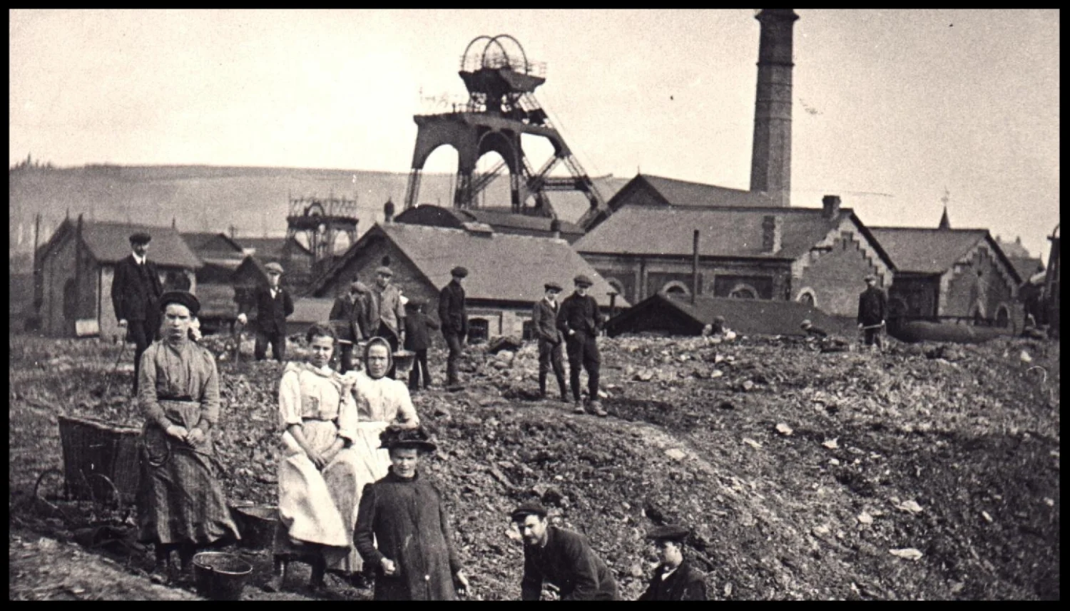 Wimblebury Colliery Staffordshire around the turn of the 20th Century