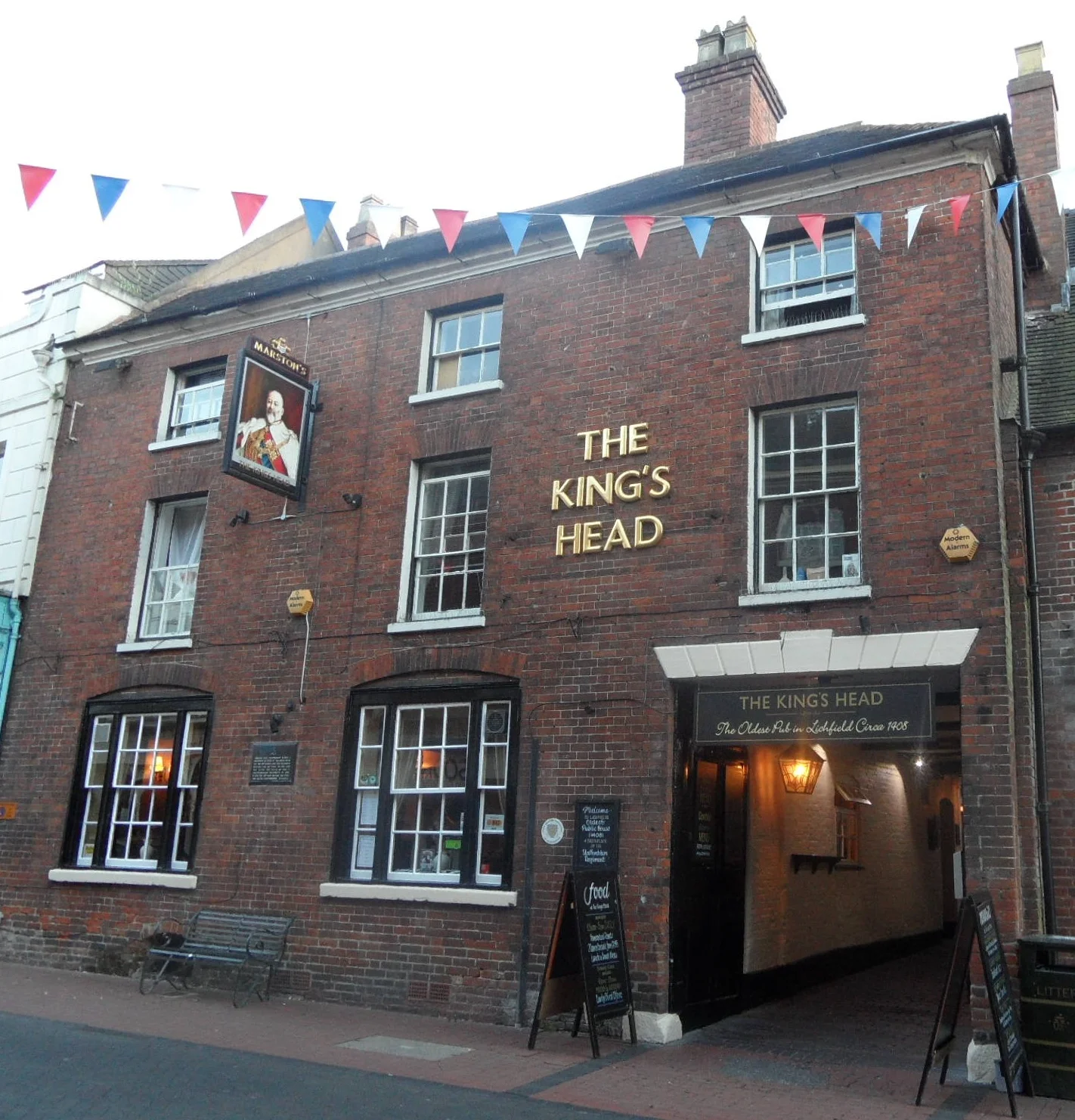 The King's Head Pub in Bird Street, Lichfield. It is an old coaching inn dating back to 1408 and was the birthplace of the South Staffordshire Regiment.