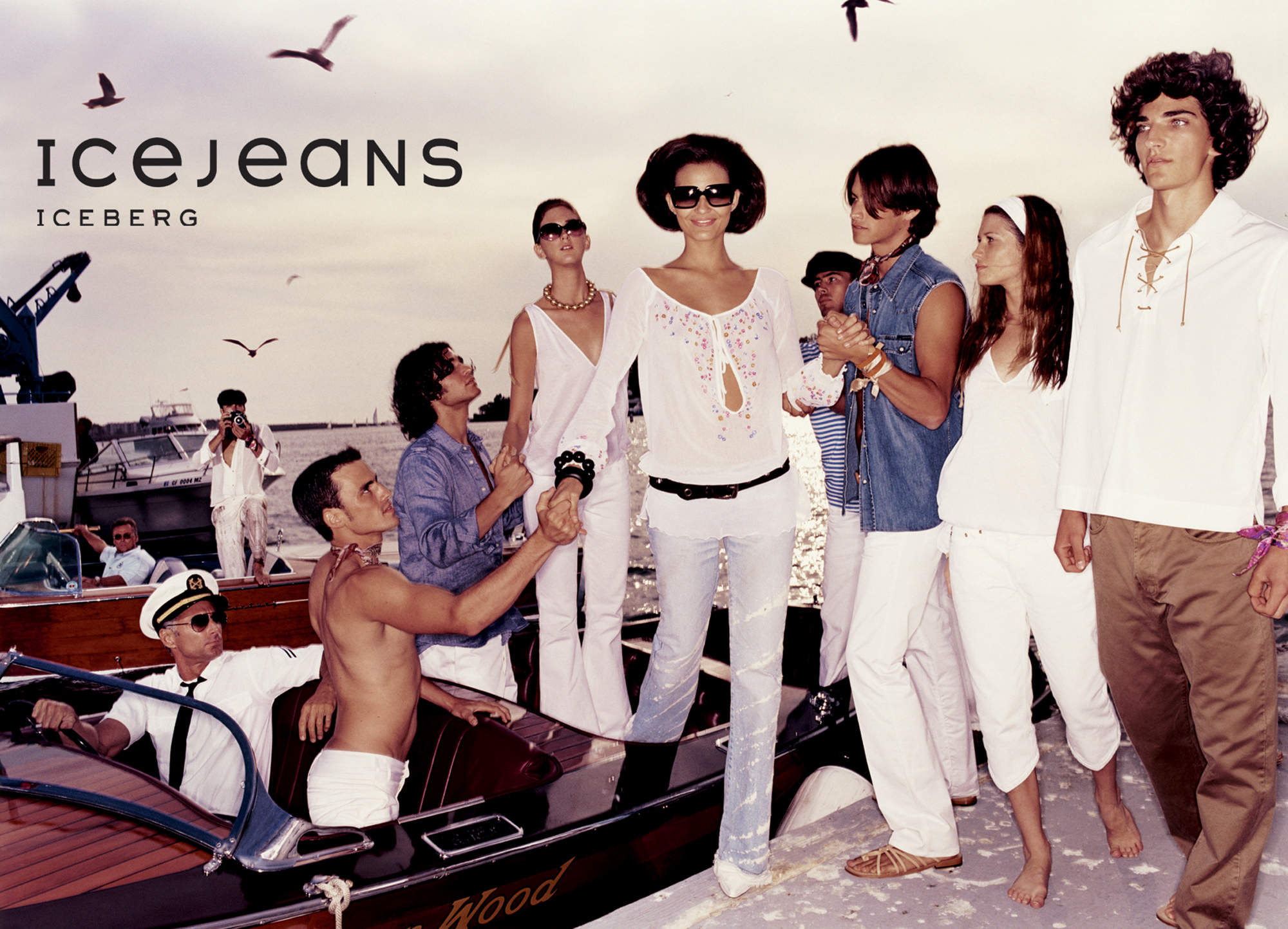 For this season we took inspiration from Jackie Onassis with Fernanda Tavares as our muse. Our casting include Sal Pacino (Al's dad) as Aristotle and a cast of extras to stand in for Lee Radziwill, Jackie's children and Ron Galella (there on the boat, see him?). 