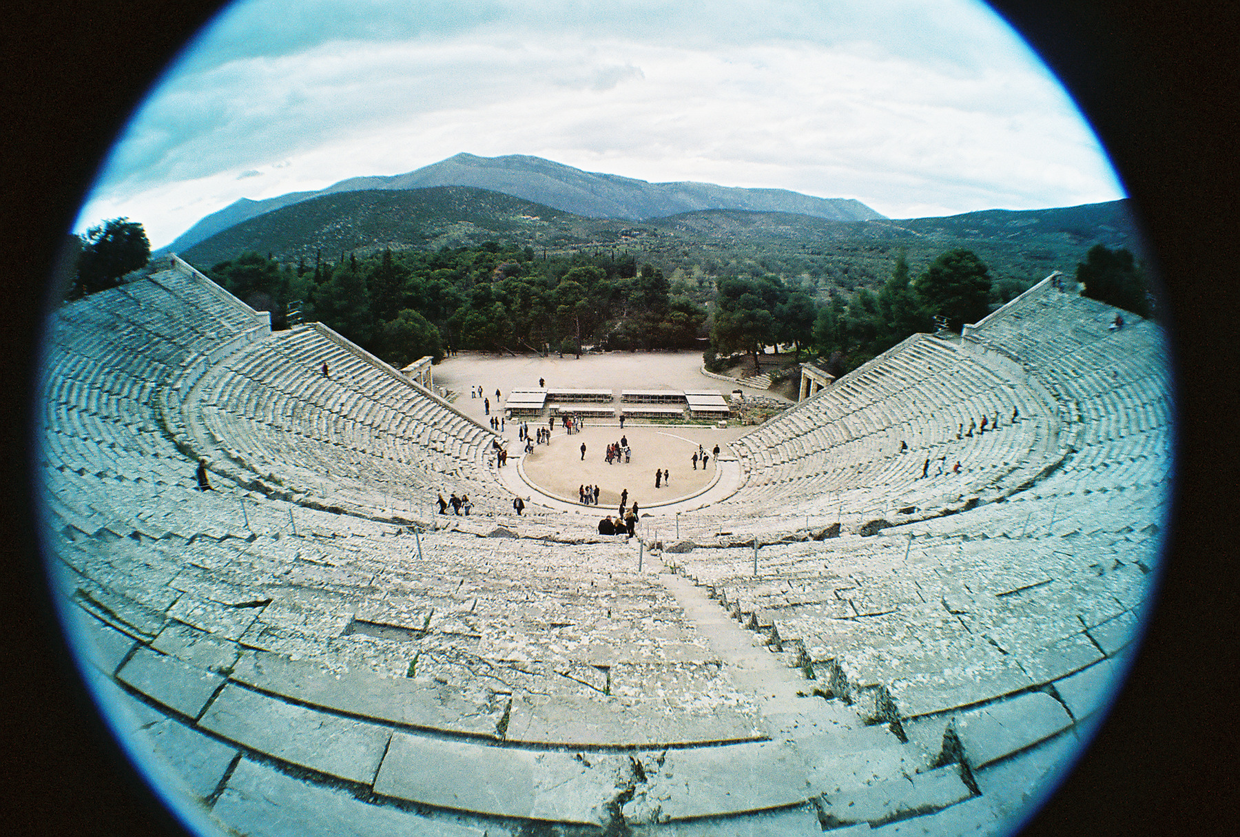 By William Neuheisel from DC, US - Theater of Epidaurus, CC BY 2.0, https://commons.wikimedia.org/w/index.php?curid=40531313