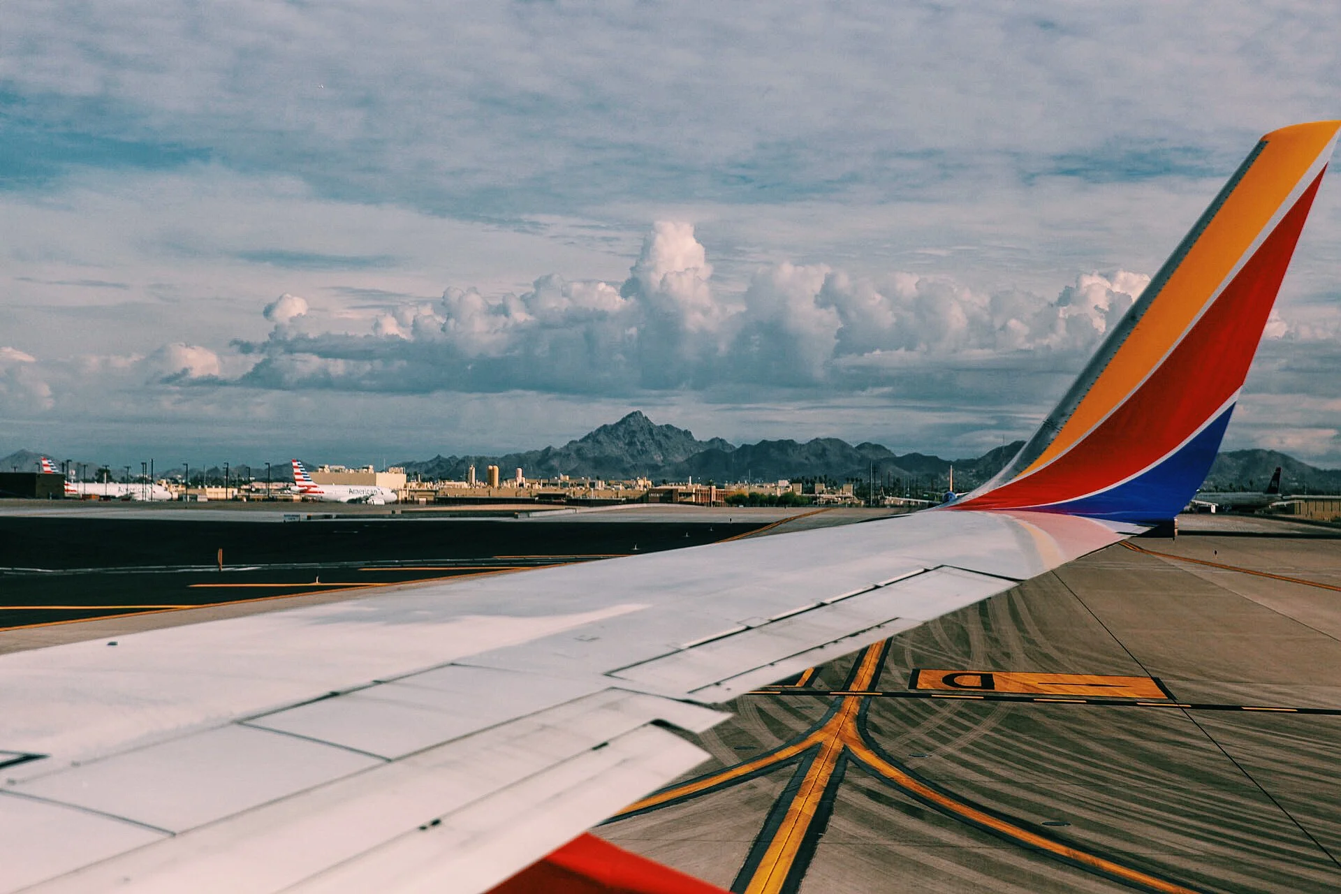 ARIZONA MOUNTAINS PLANE SHOT.JPG