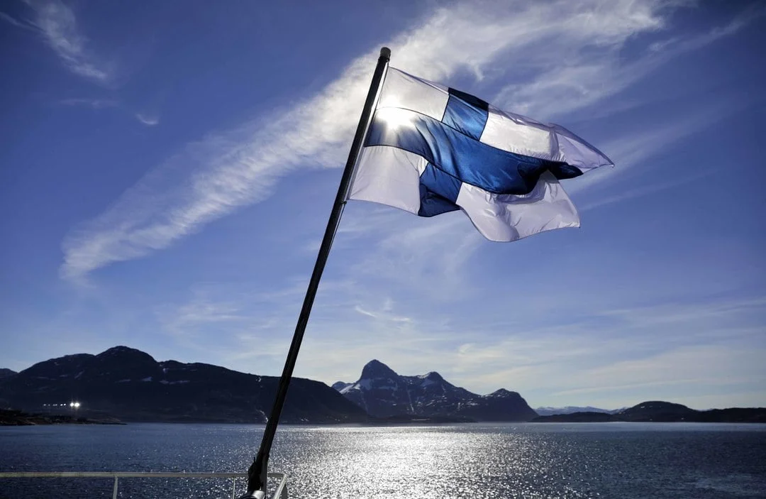 Fin Flag.jpg