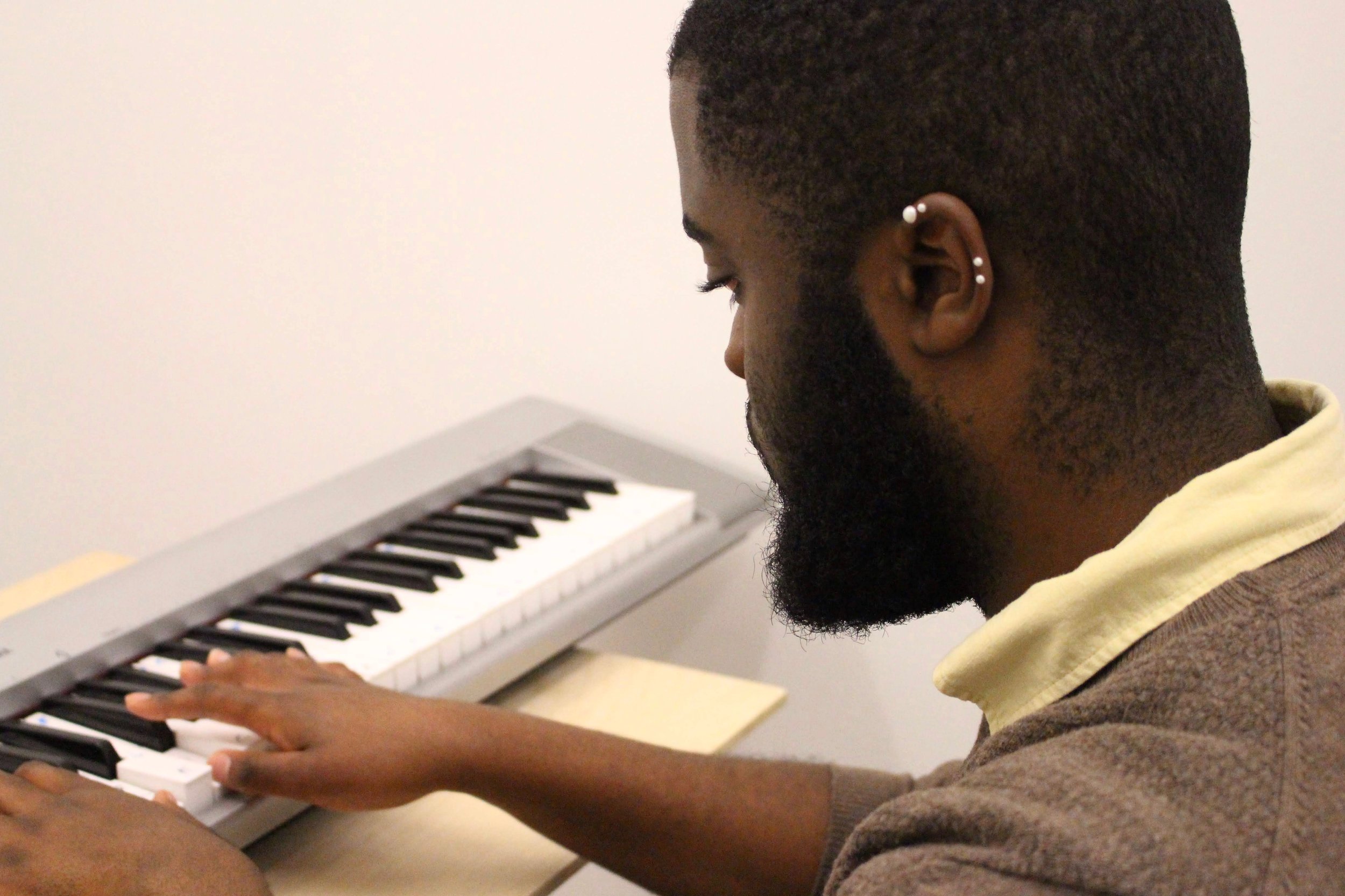 Keyboardist Corneille Tshibasu