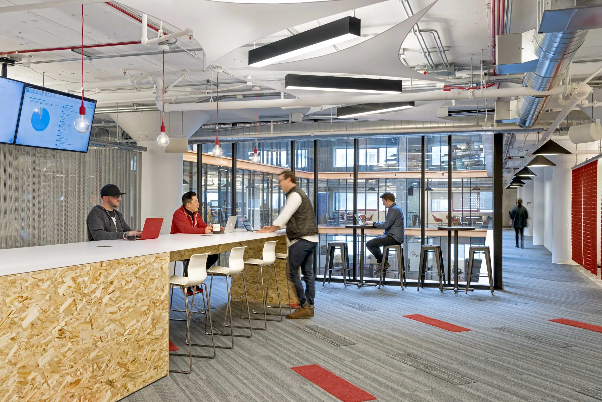 dblitz-twilio2-4708_rev.jpg