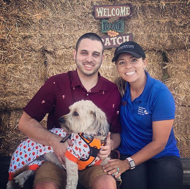 👻🎃Happy Halloween🎃👻 from Mookie 🐶 and us 🧔🏻👩🏽! We may be biased, but our doggie niece @da_mookster was the cutest pup at Carlsbad Village #halloweeninthevillage