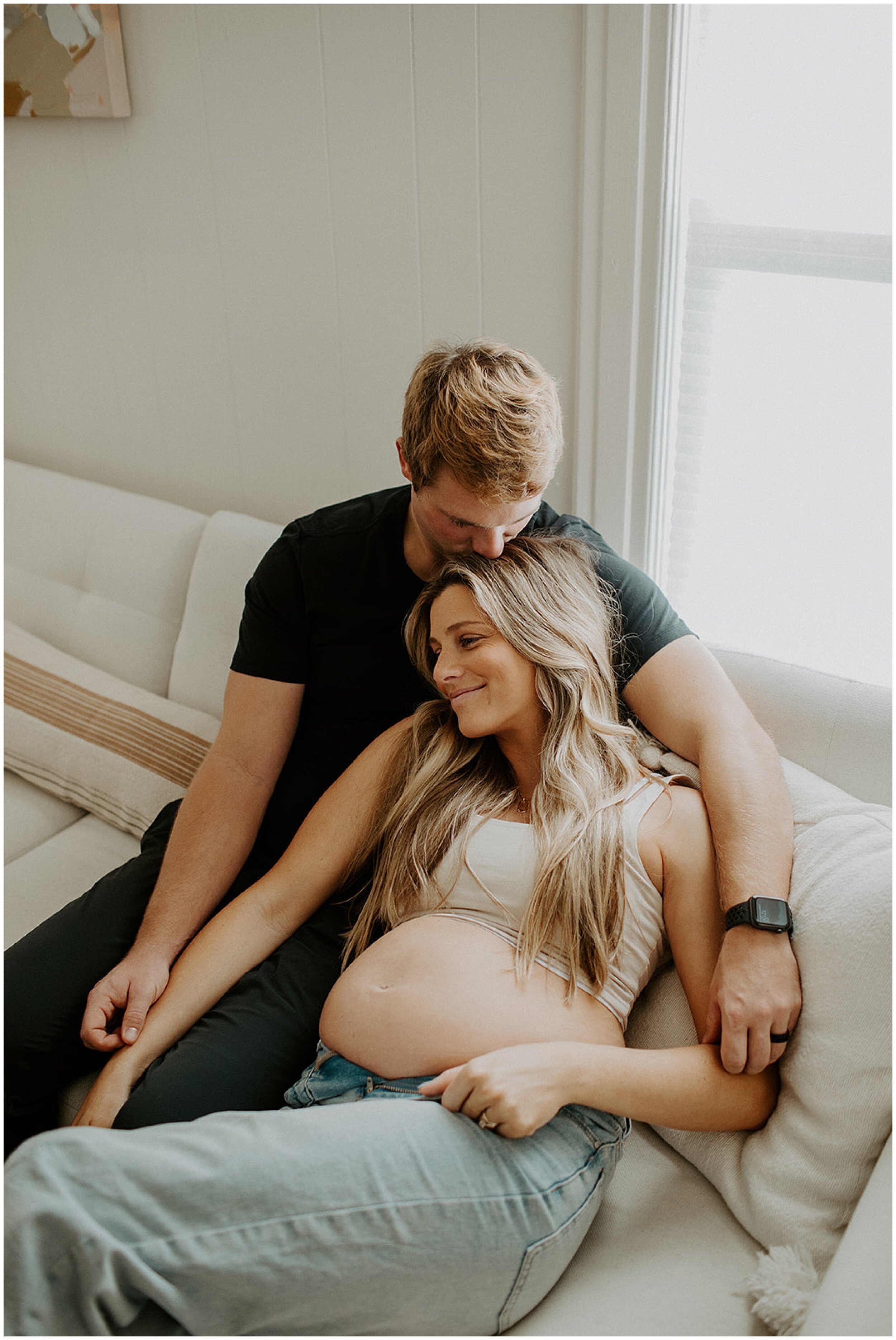 maternity photos in living room