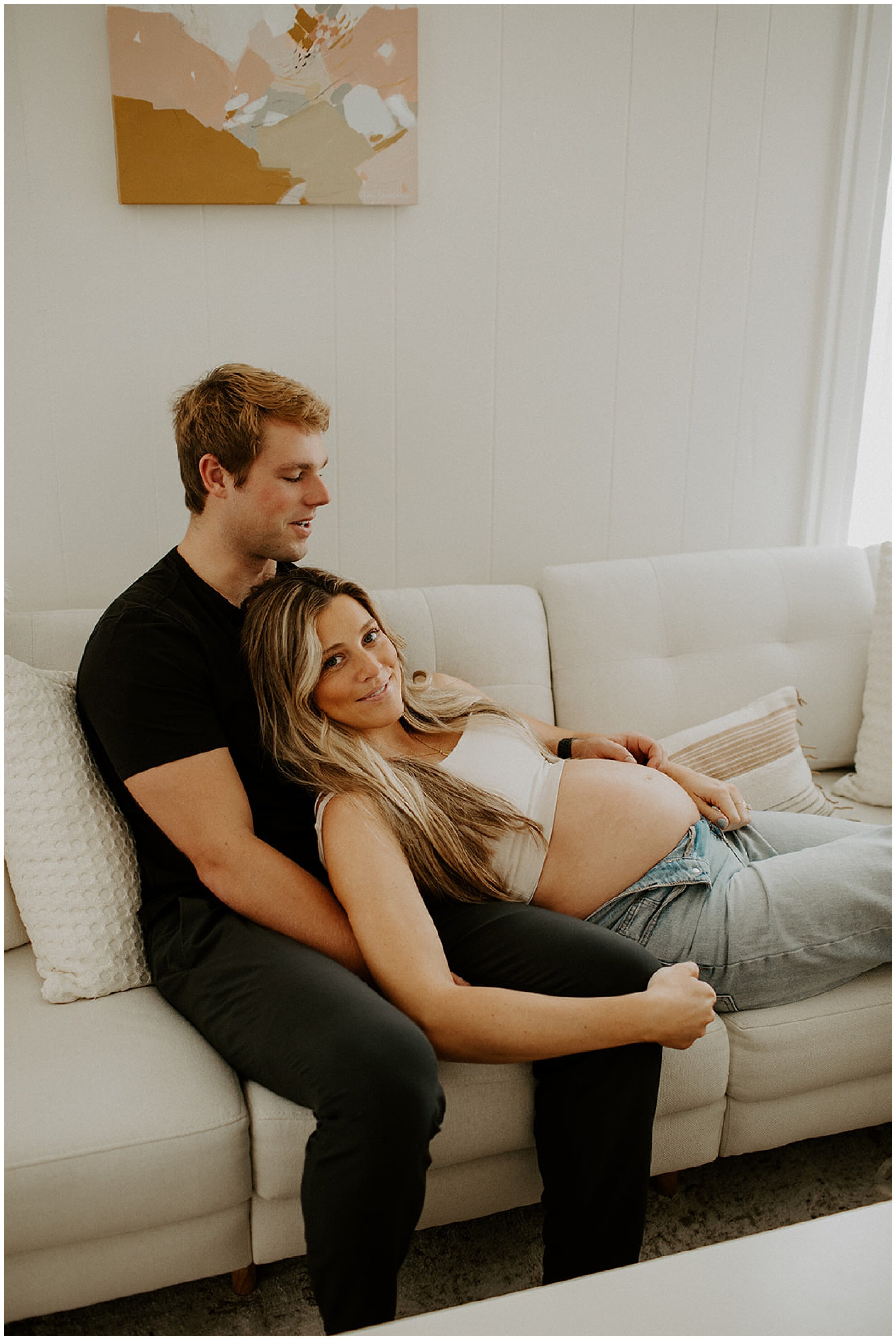 maternity photos in living room