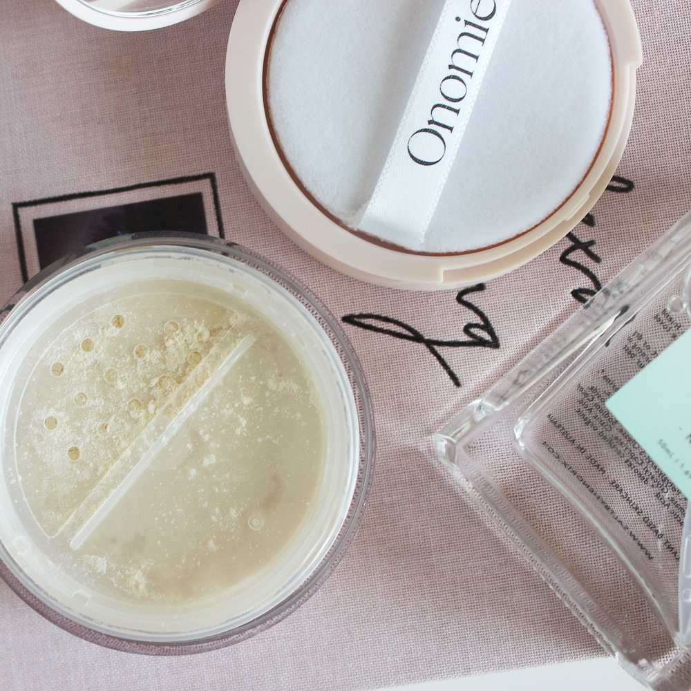 Onomie AHA! Perfecting Setting Powder