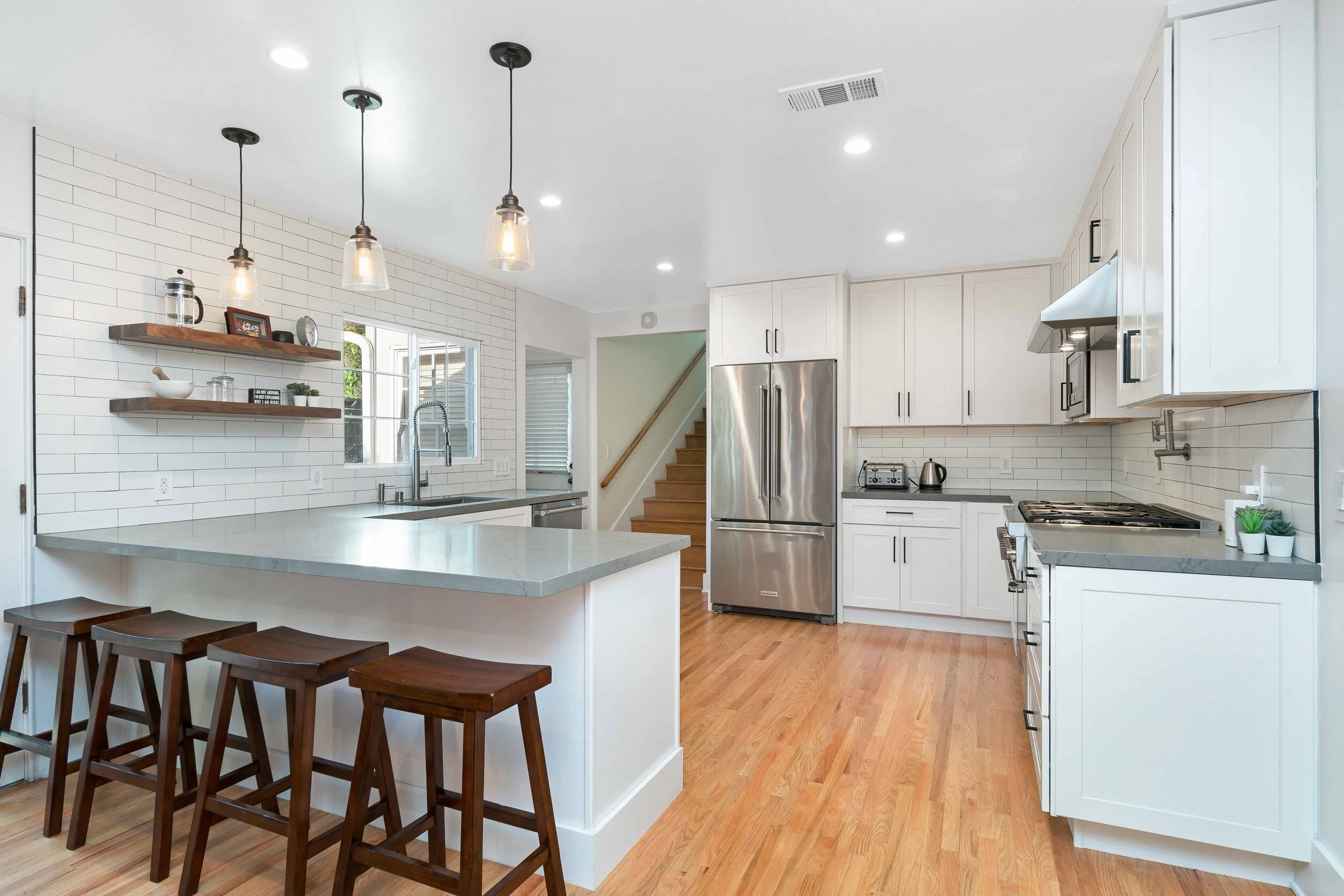 3104-Stanford-Ave-Web-1.jpg