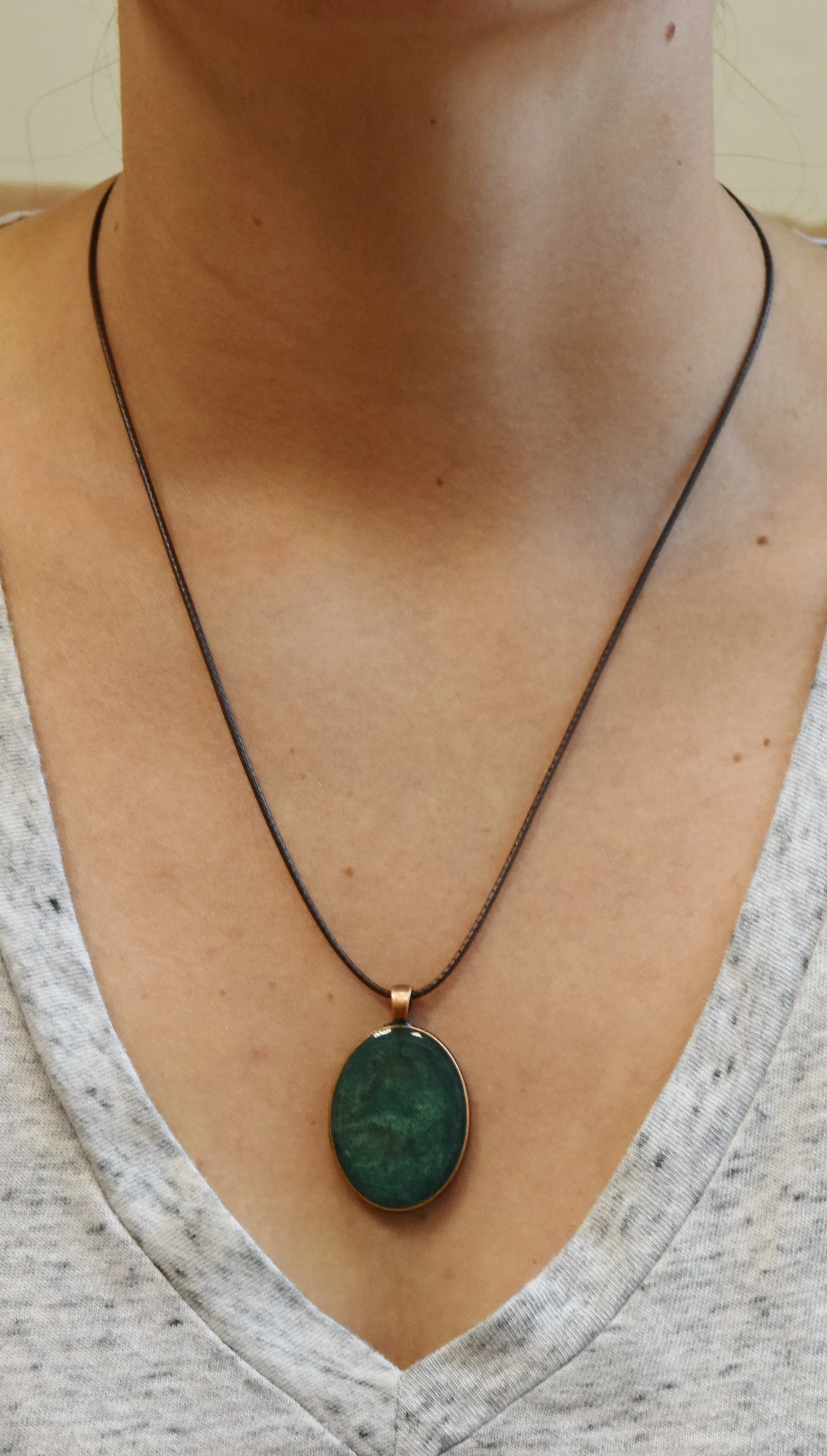 resin art healing necklace pendant green jewelry Strong Art Creations