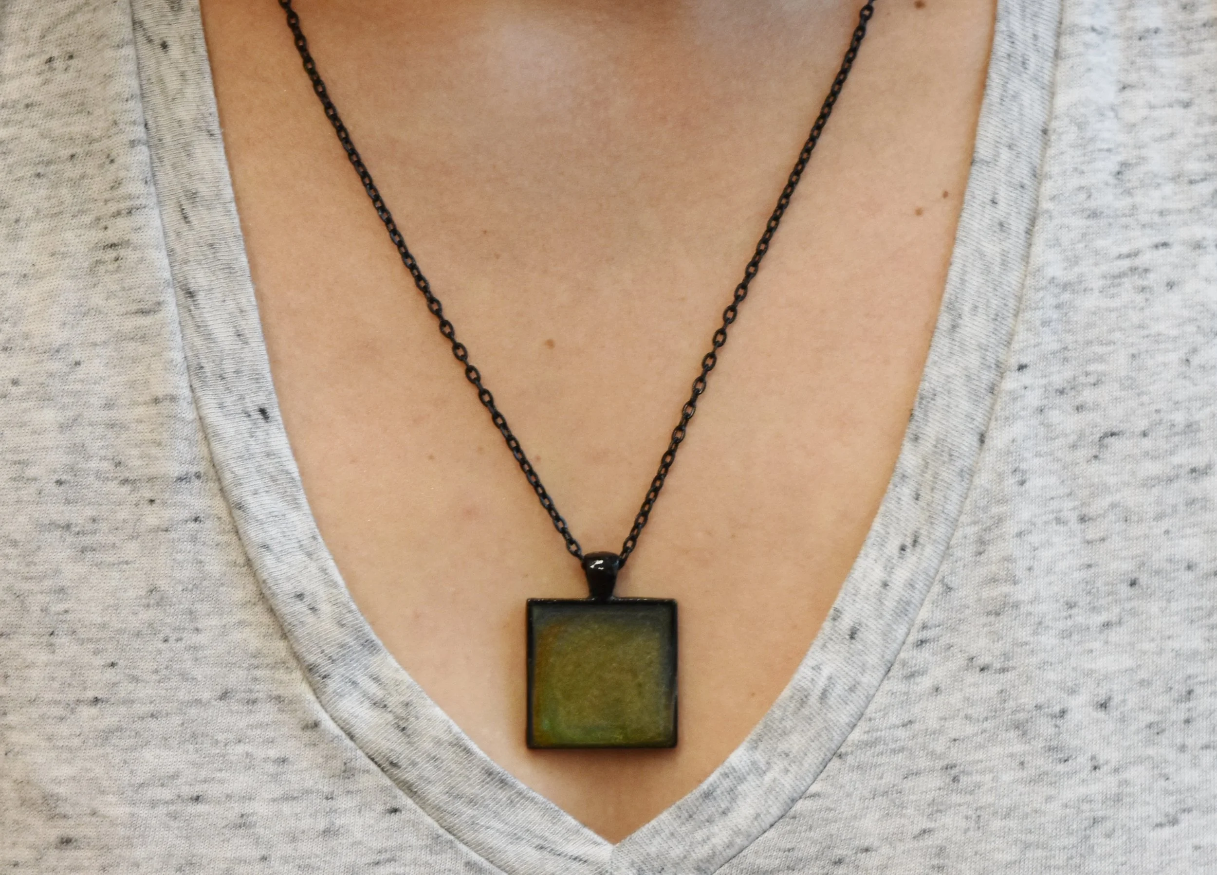resin necklace