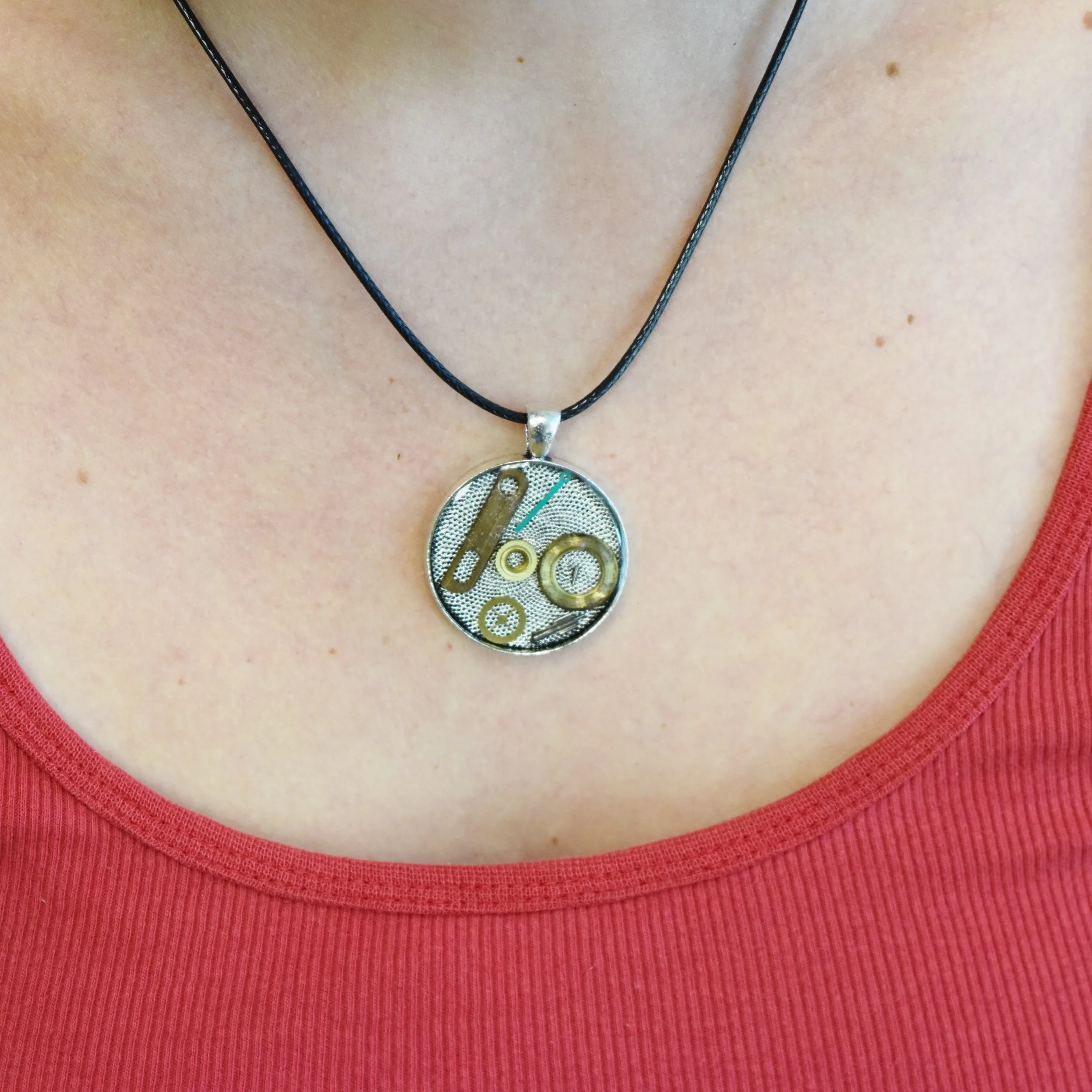 steampunk necklace time gears resin art jewelry Strong Art Creations