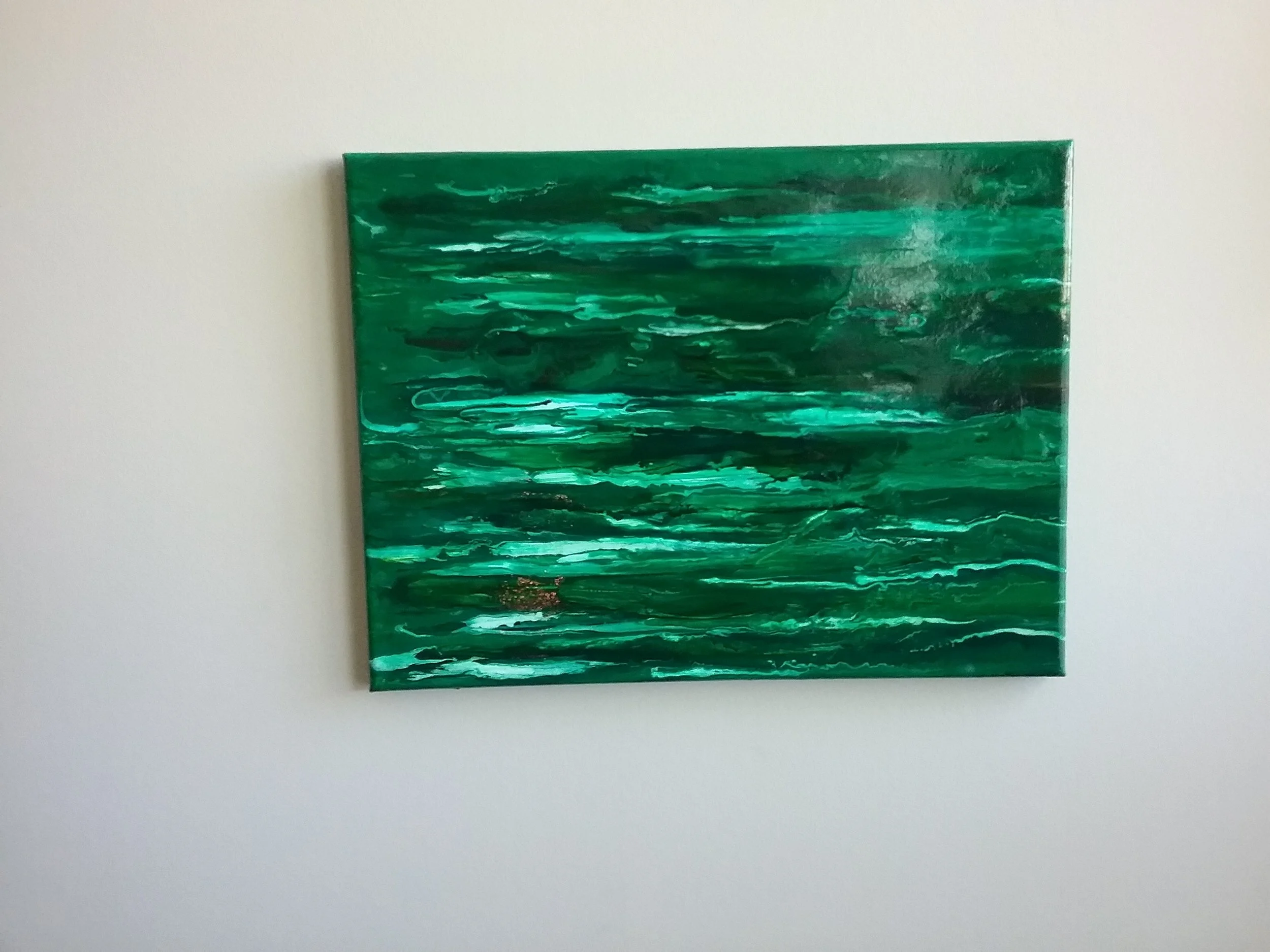 Acrylic pour art. Fluid art Charlotte Strong