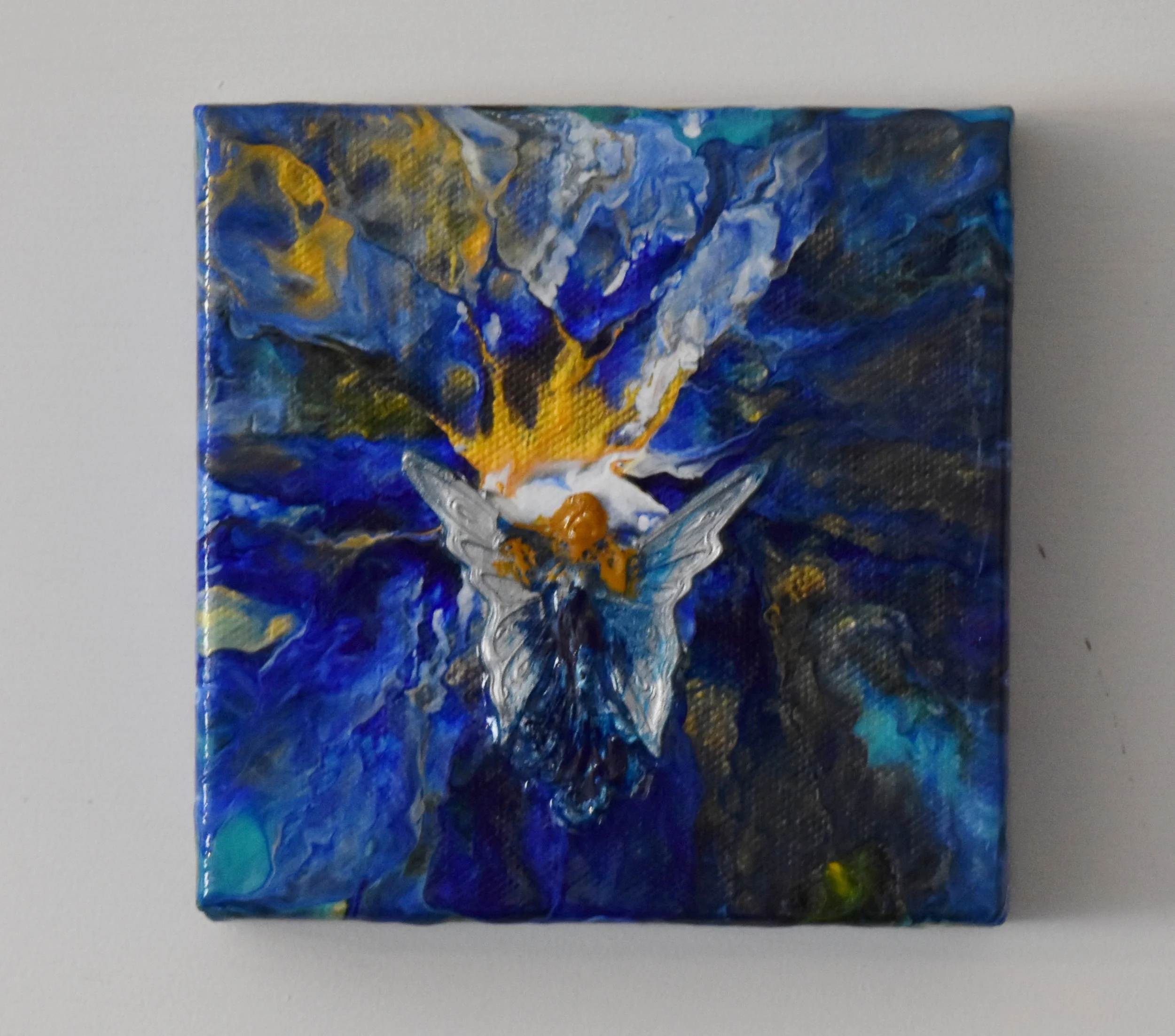 fluid art Charlotte Strong