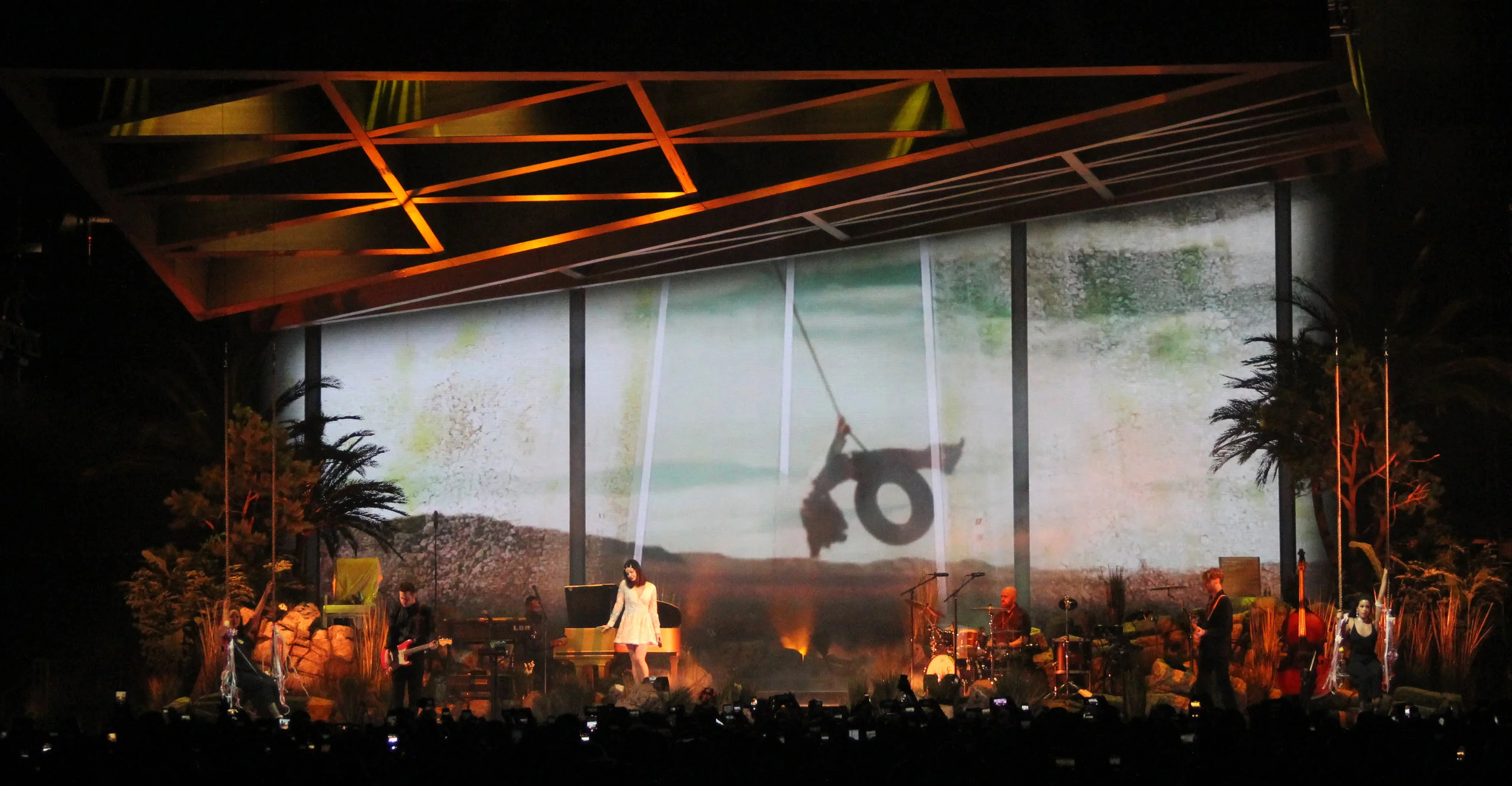 Lana Del Rey | Live Visual Content