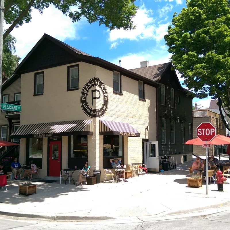 pleasant kafe.jpg