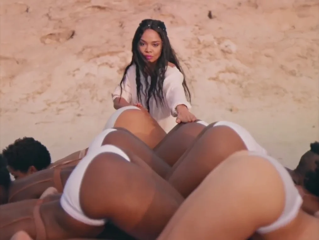 pynk tessa butts.jpg