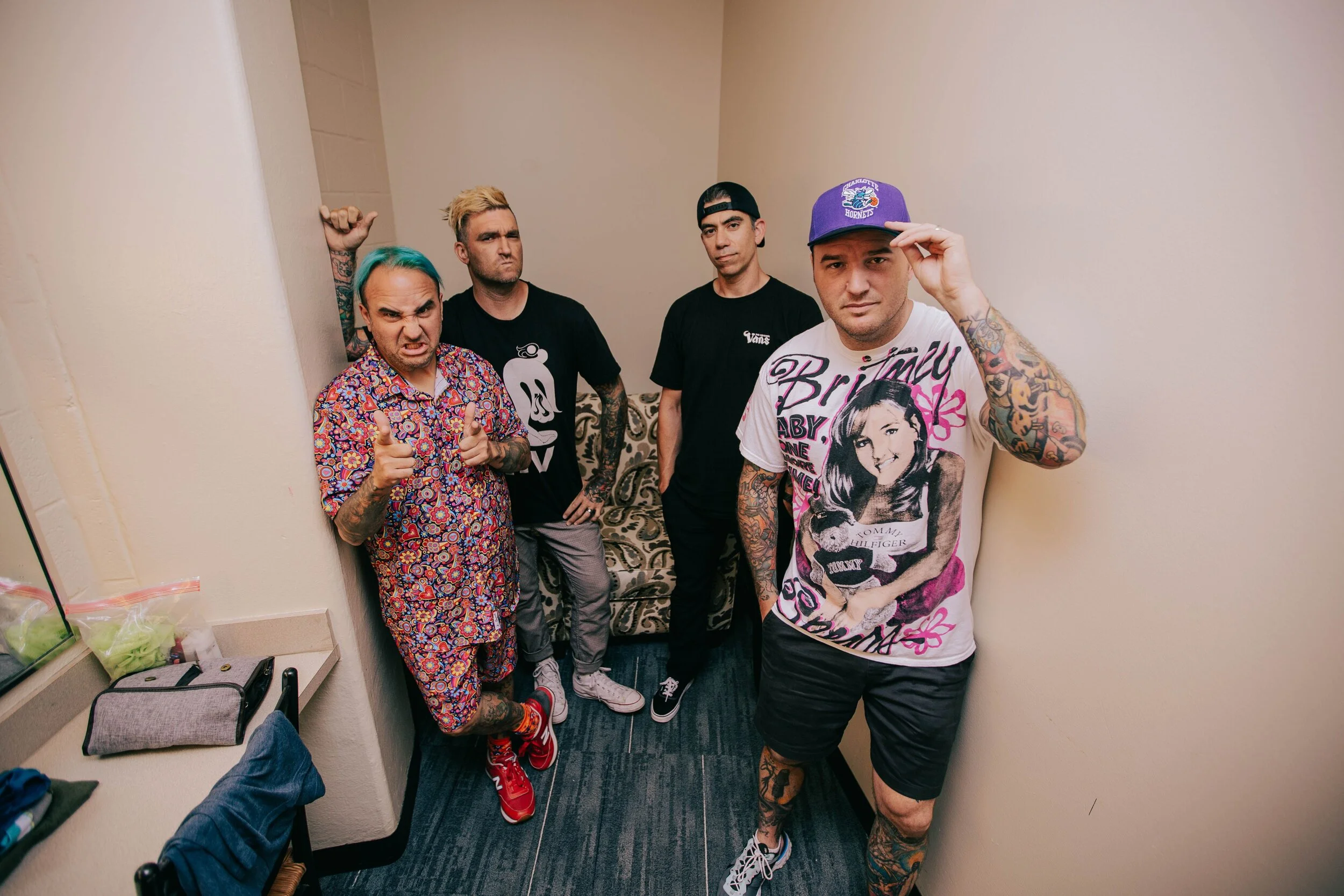 Video: New Found Glory - Backseat