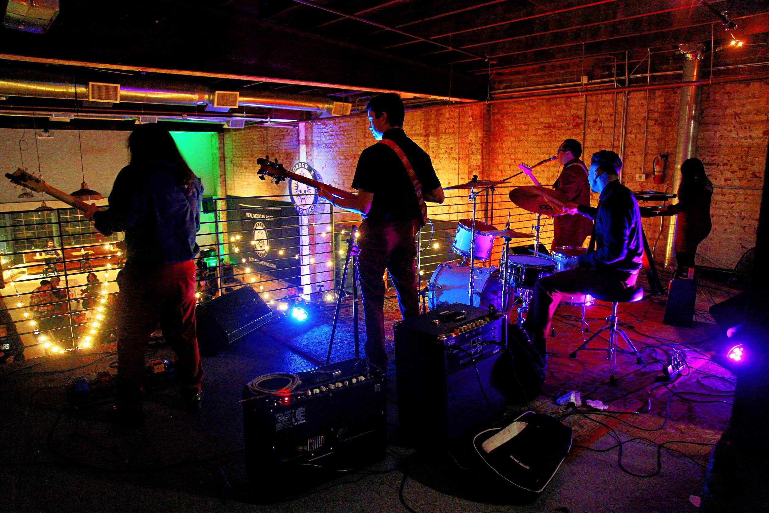 Photos: Ear Ringers at Border X Brewing