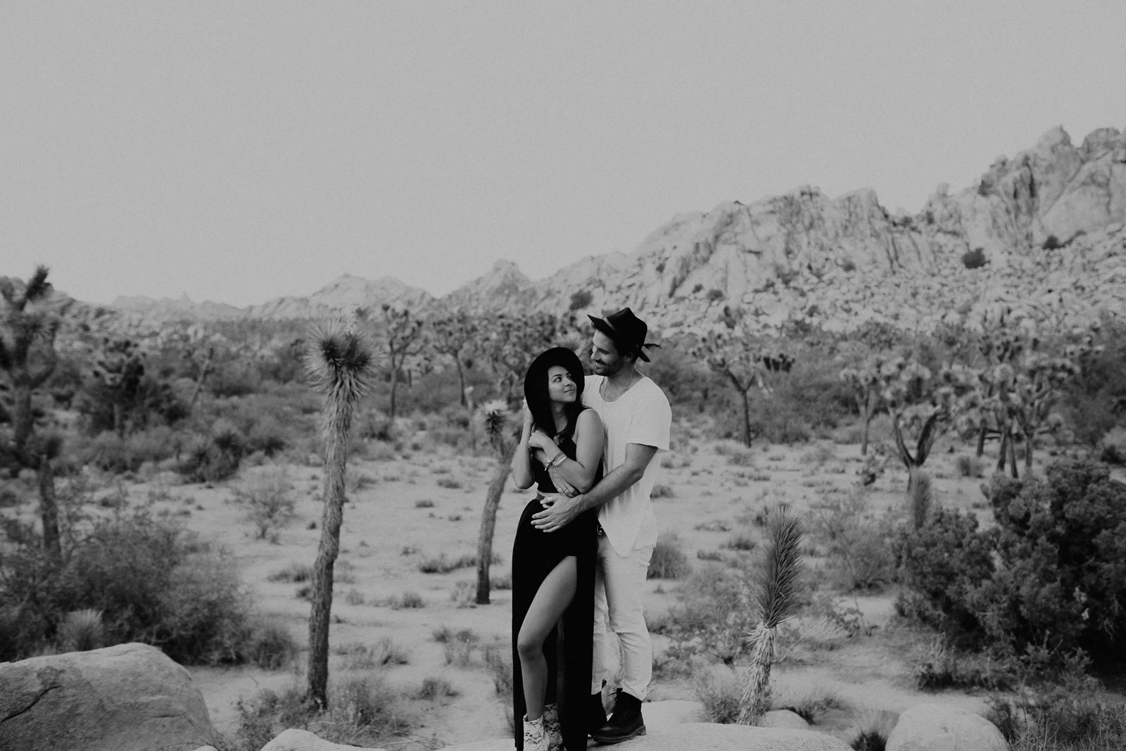 Luke Lambertson Photo_JoshuaTree_AdventurousCouple_Engagement_Session_IMG-1064.jpg