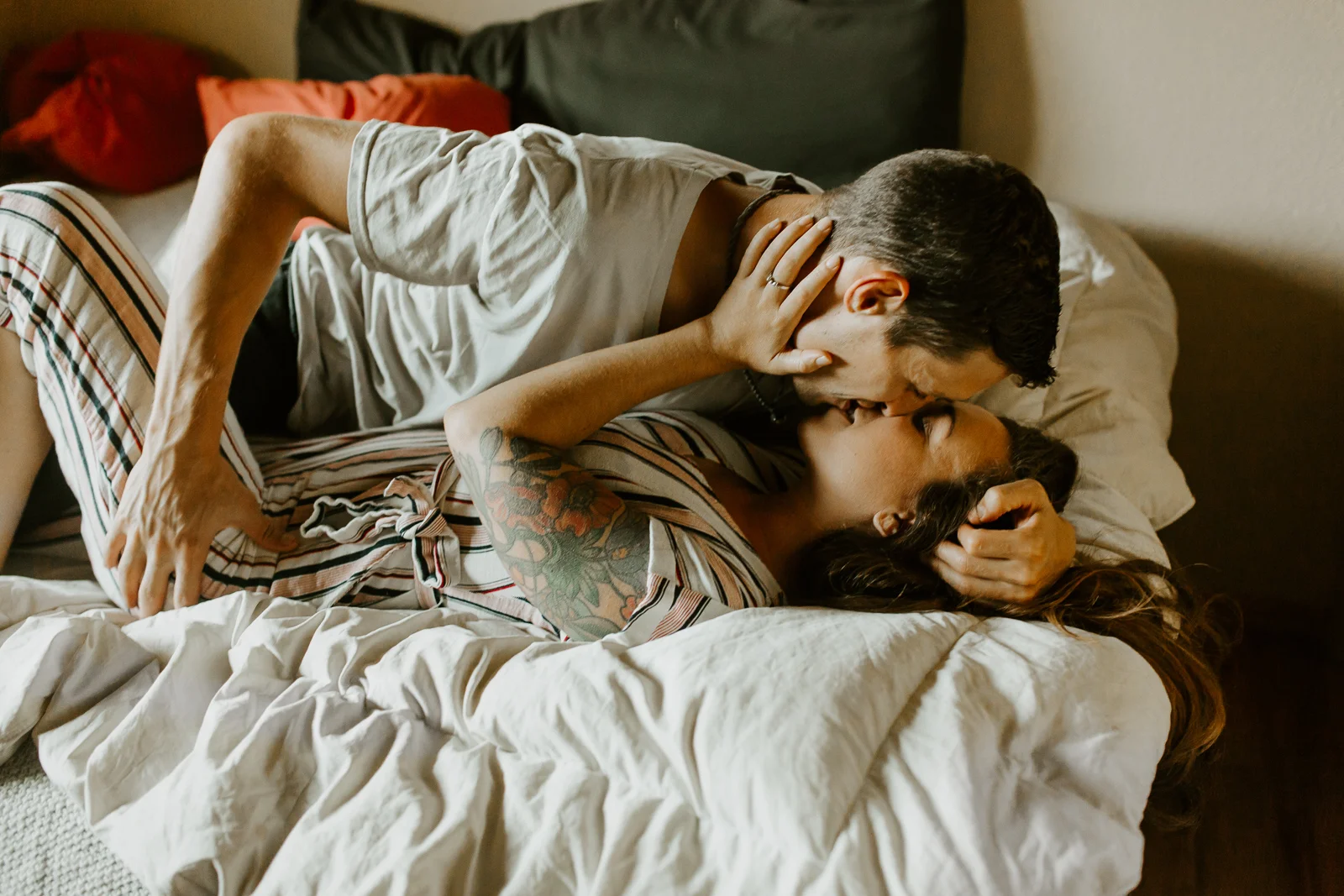 Luke Lambertson Photo_Oregon_AdventurousCouple_MarisaAndDanny_IMG-8165.jpg