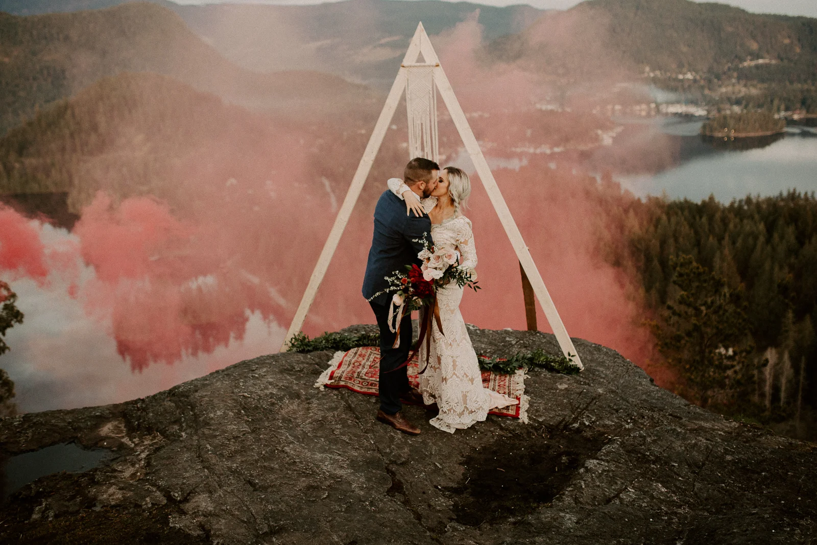 Luke Lambertson Photo_BritishColumbia_Canada_AdventurousCouple_Elopement_IMG-8765.jpg
