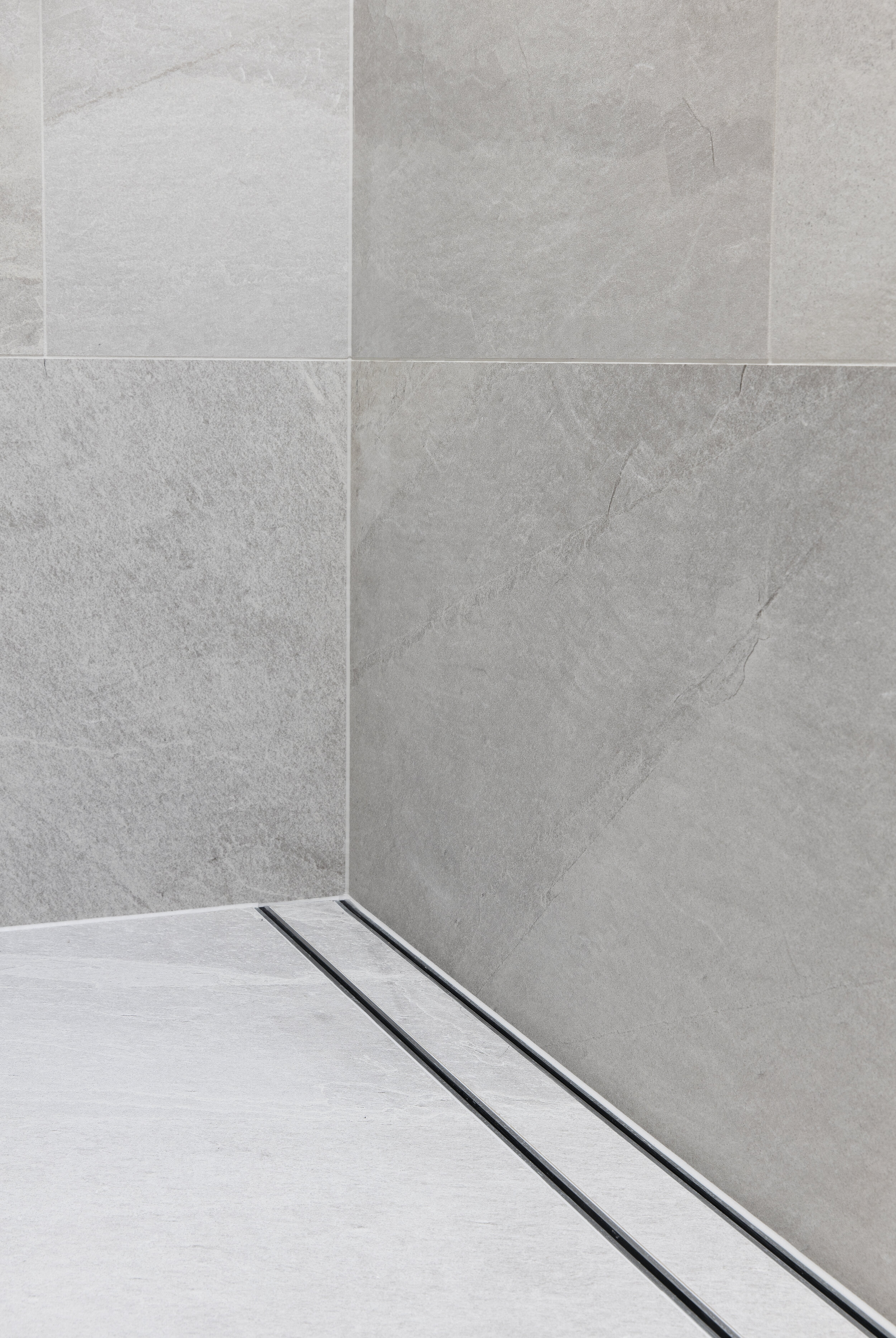 Zephyr and Stone • Lauxes Grates Linear Tile Waste