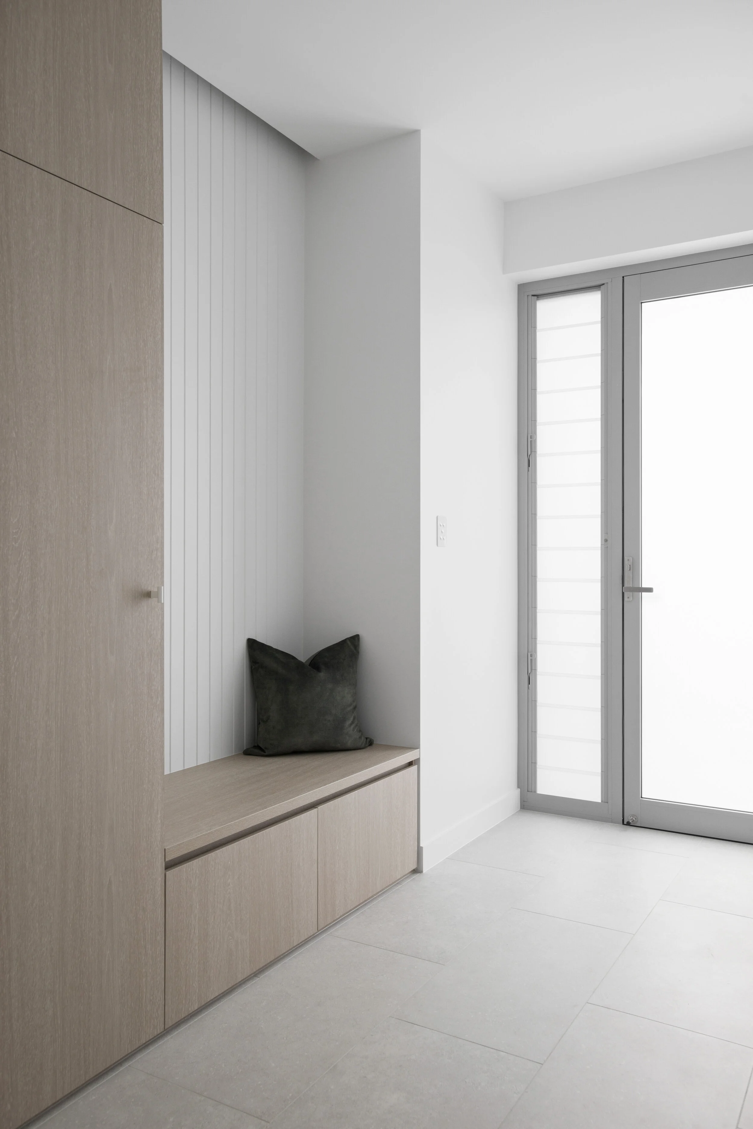 6 Tips For Designing Mud Room Storage For Your Home
