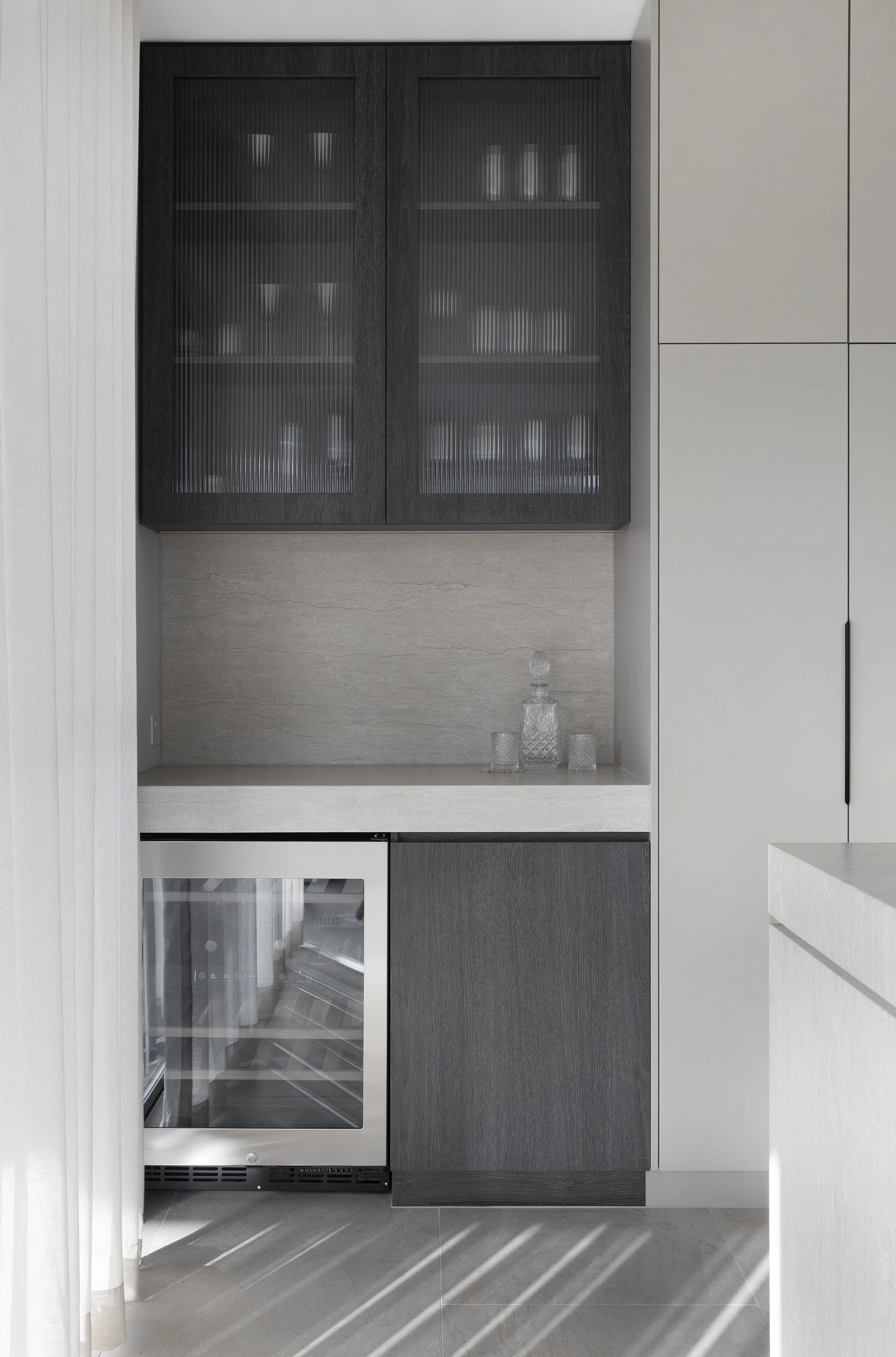 Resort House Kitchen — Zephyr + Stone resort-house-kitchen-zephyr-stone