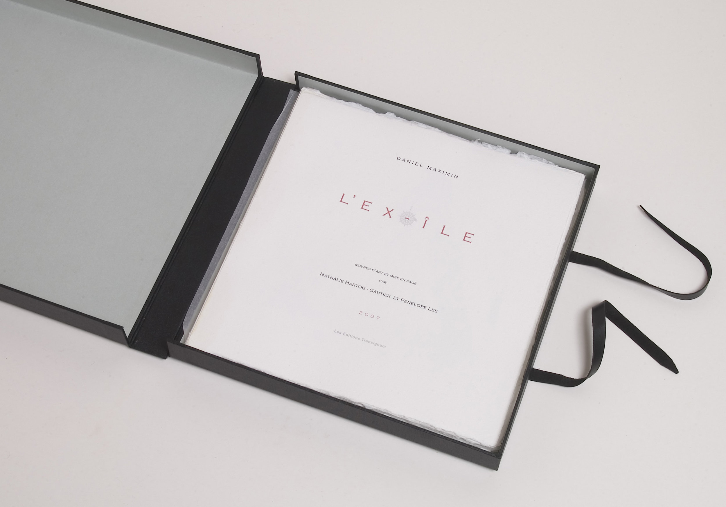 ex-ile-title-page-nathalie-hartog-gautier_penelope-lee.jpg