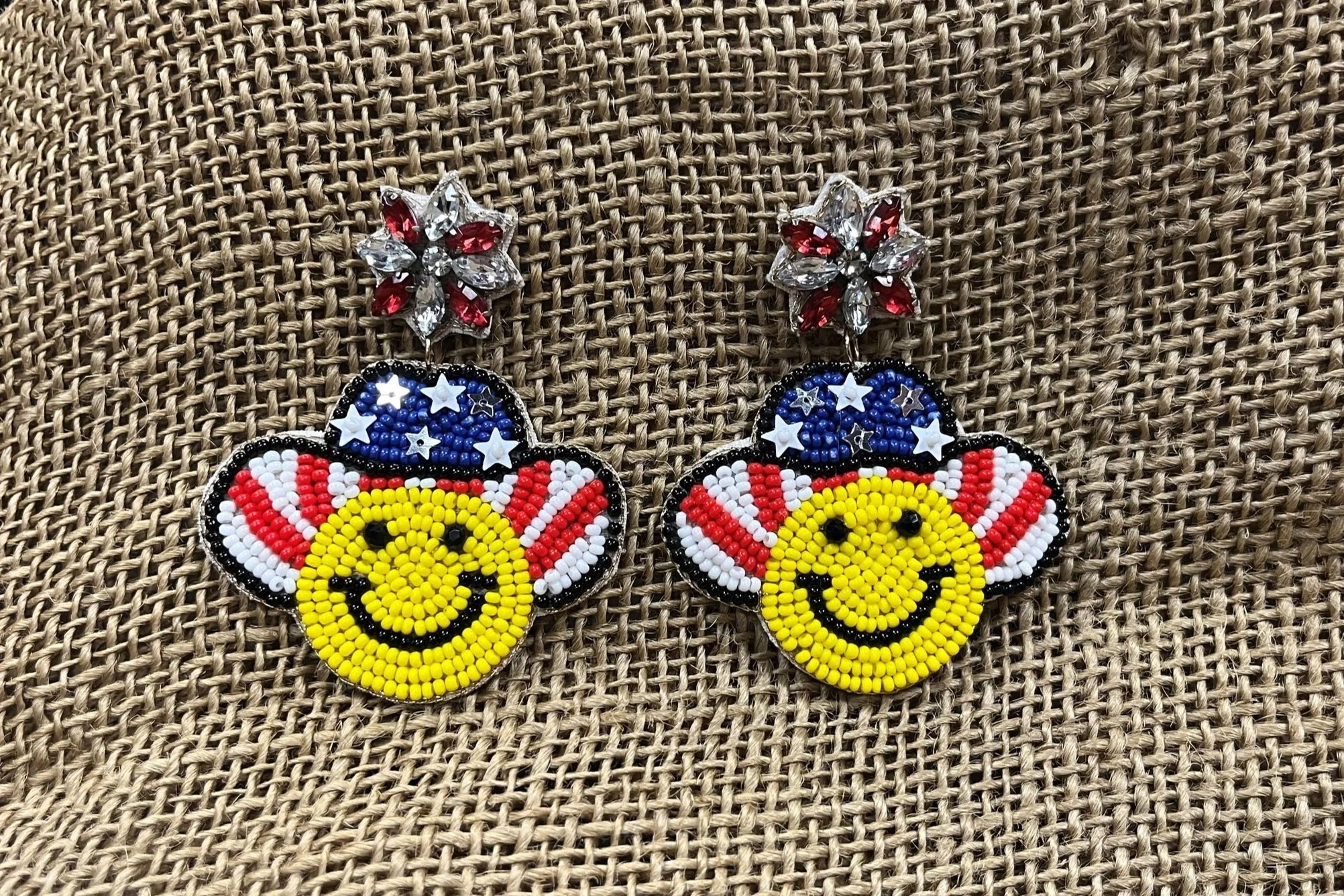 COWBOY%2BHAT%2BSMILEY%2BEARRINGS.jpg