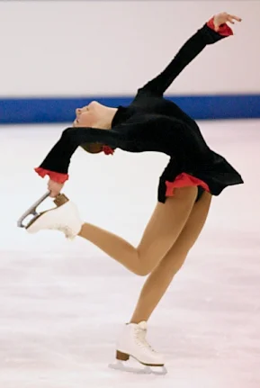 nicole-bobek.jpg