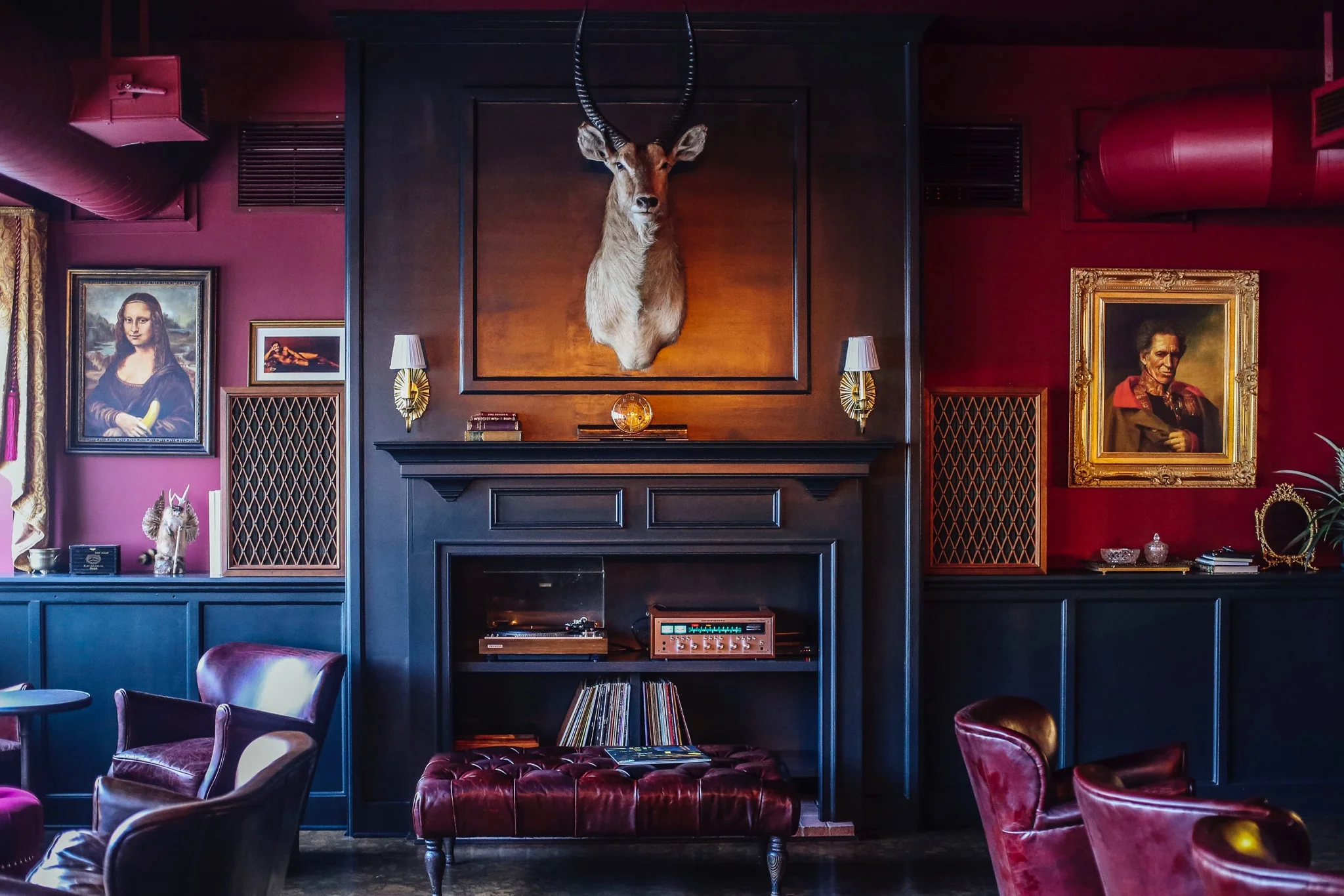 HI Brau Room - Mantle.JPG