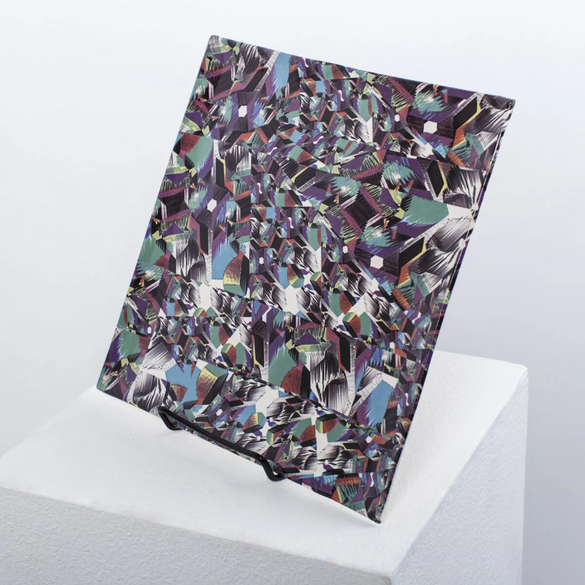 Claudia Hart_Augmented Dishes_6E4A9150_1.jpg