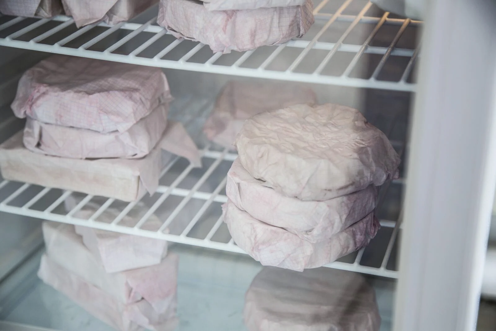 Eliz VanLoan MFA 2016_Documentation_01_22_1.jpg