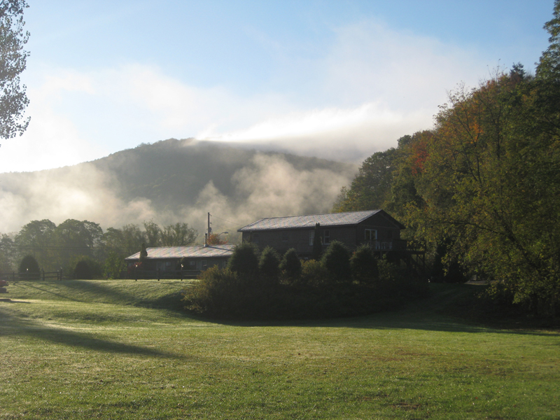 motel-in-fog.jpg