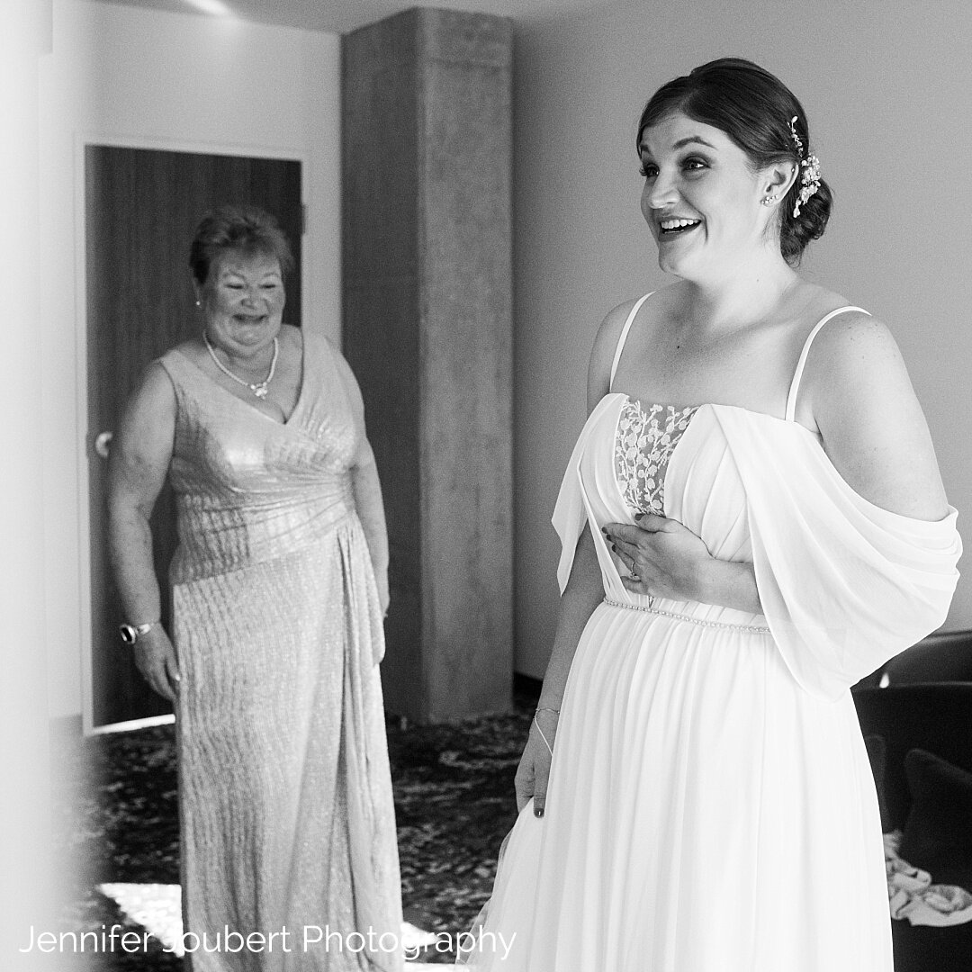 .
.
.
venue: @afhboston
getting ready: @cambriahotelboston
catering: @gourmetcaterersboston
cake: @oakleafcakes
flowers: @littlebloomsfloral
hair &amp; makeup: @daniellekeefeartistry
DJ: @beattrain 
.
.
.
#bostonweddings #bostonweddingphotographer #b