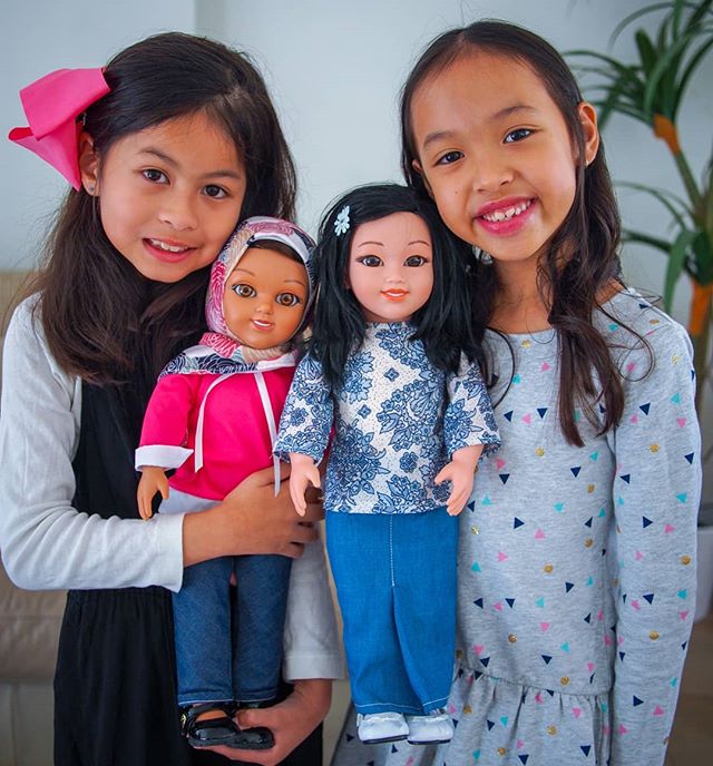 Selamat Datang Salam Sisters di Indonesia 💕🇮🇩
Now available across all stores at Toys Kingdom in Indonesia and you can also shop online at toyskingdom.co.id 
#Empower #Inspire #DreamBig